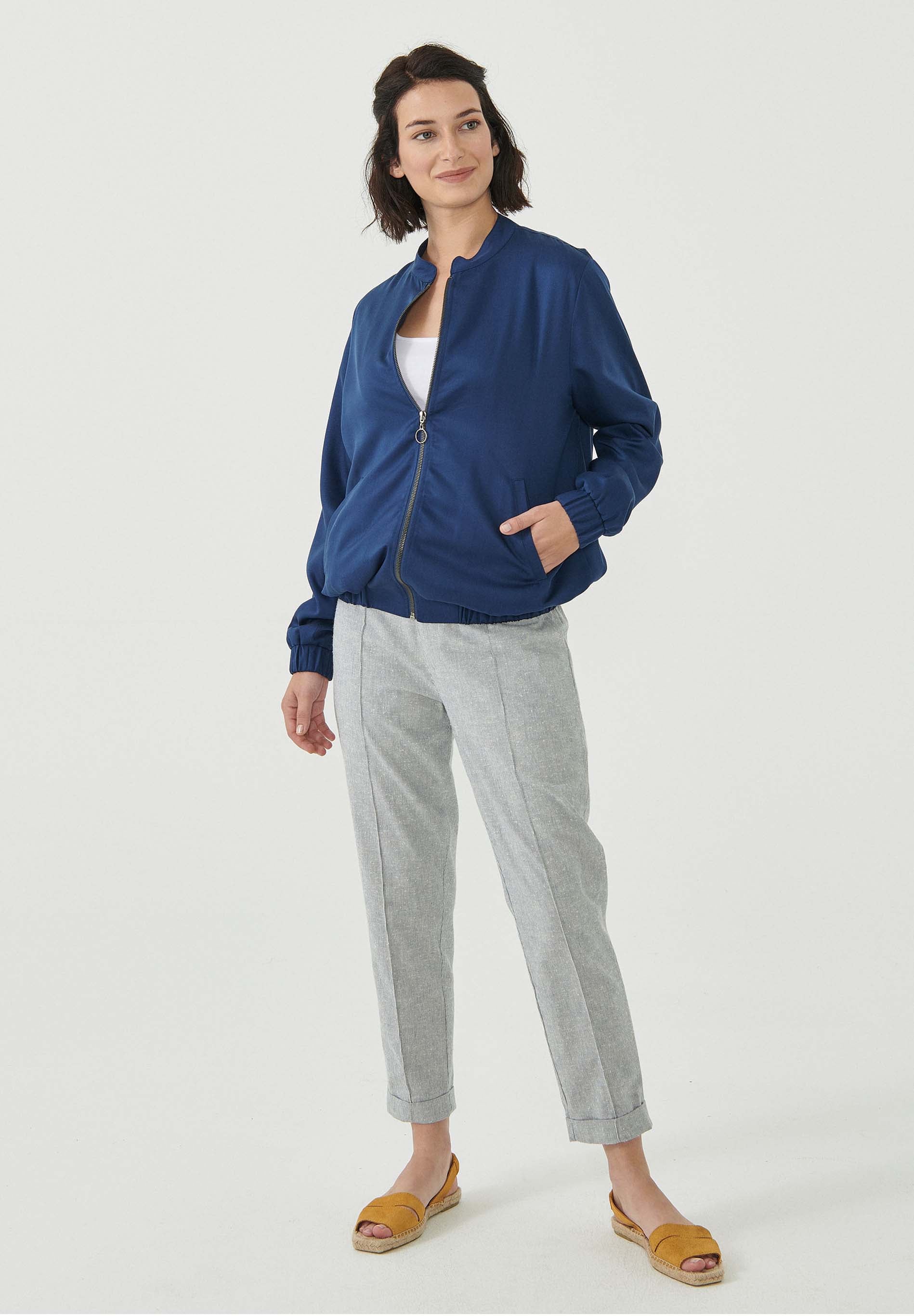 Bomberjacke aus TENCEL™ Lyocell