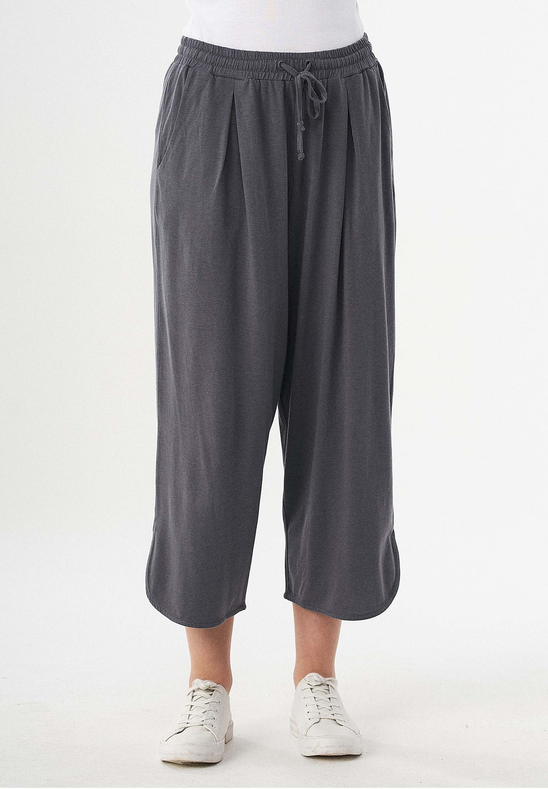 Jerseyhose aus TENCEL™ Lyocell und Bio-Baumwolle in 3/4-Länge