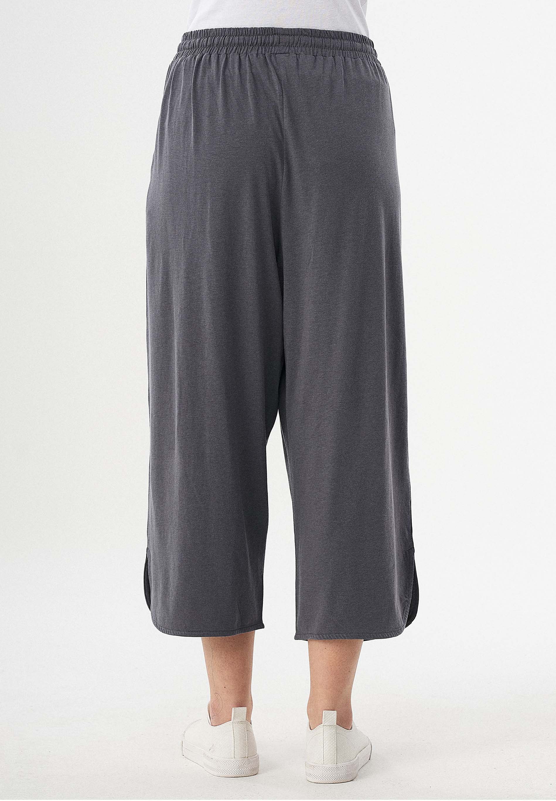 Jerseyhose aus TENCEL™ Lyocell und Bio-Baumwolle in 3/4-Länge