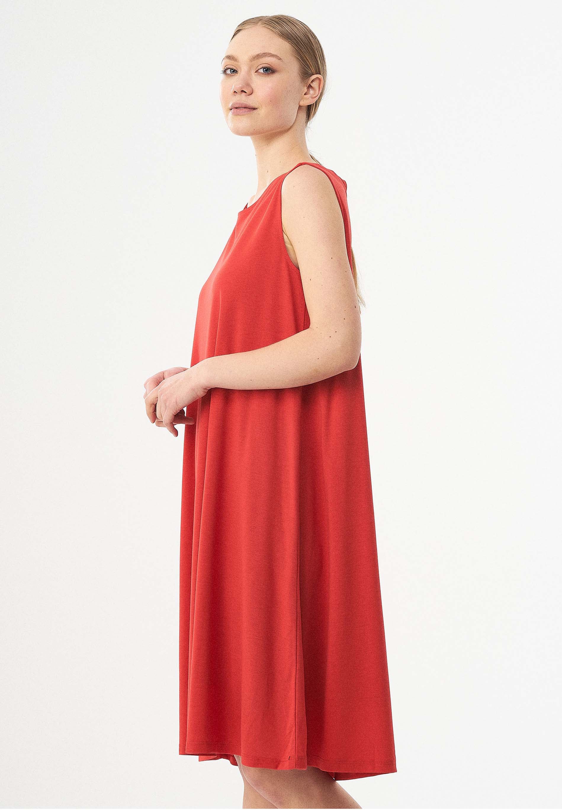 Jerseykleid aus REPREVE® und LENZING™ ECOVERO™