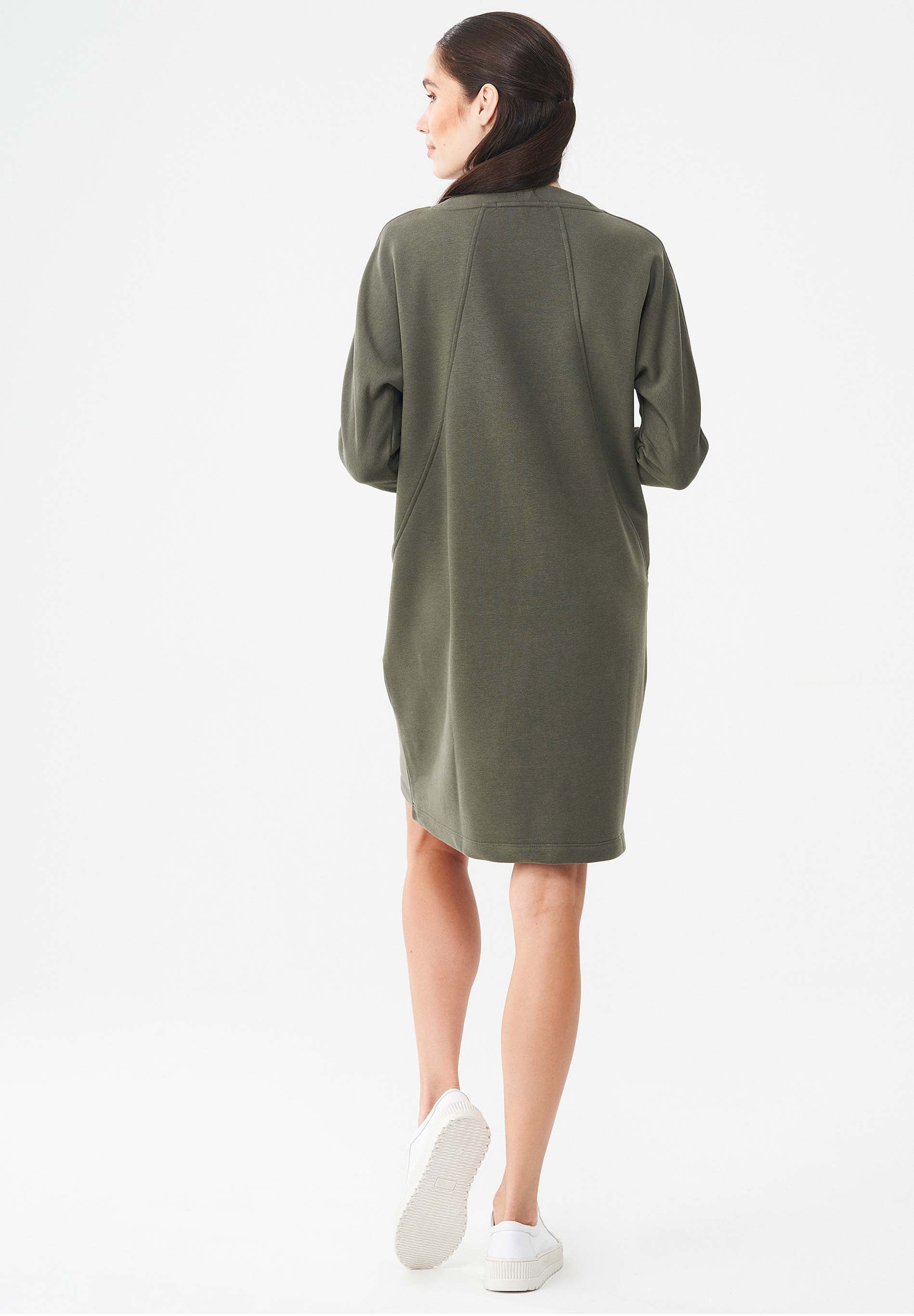 Sweatkleid aus Bio-Baumwolle & Modal mit recyceltem Polyester