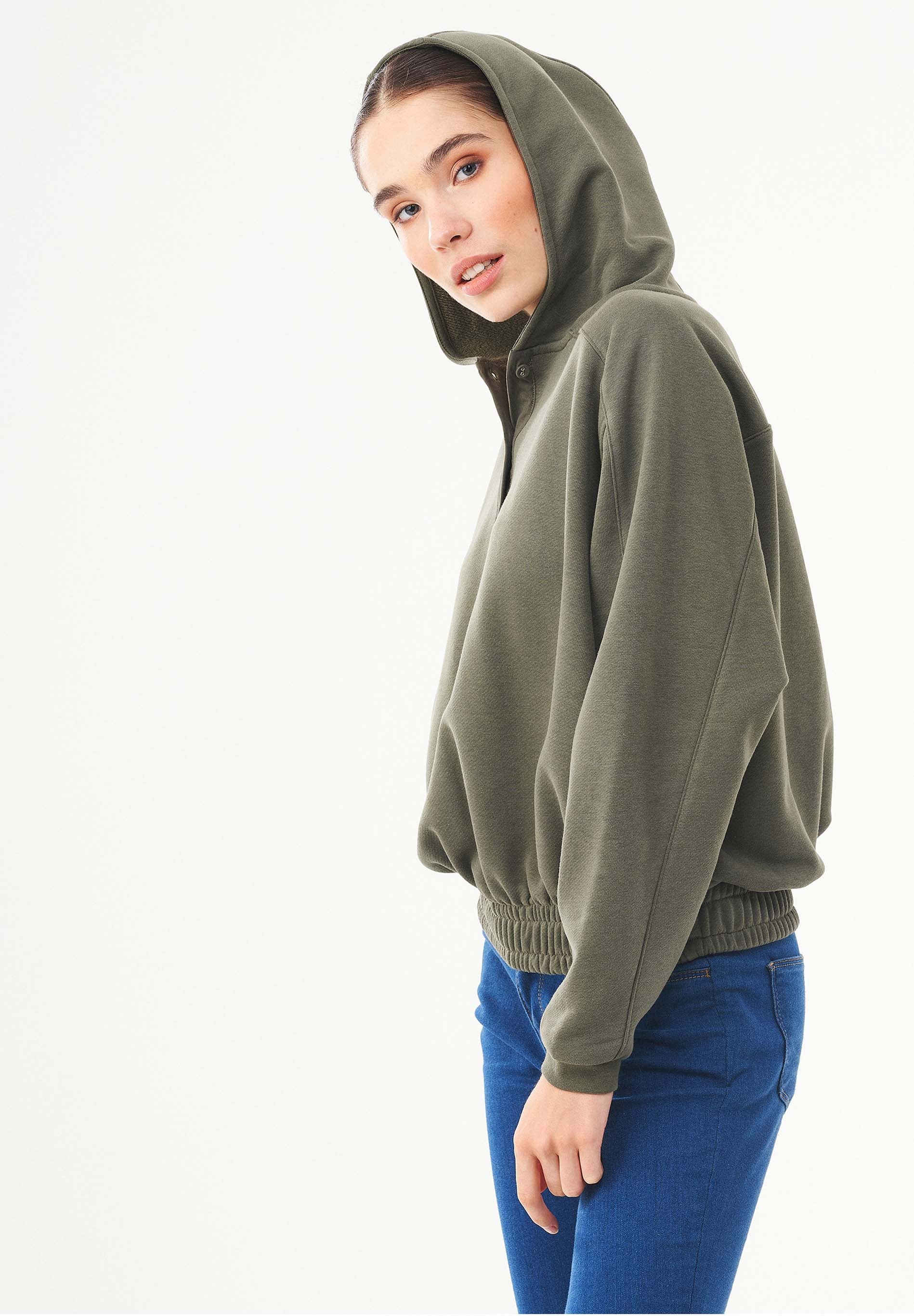 Kapuzenpullover aus Bio-Baumwolle & Modal mit recyceltem Polyester