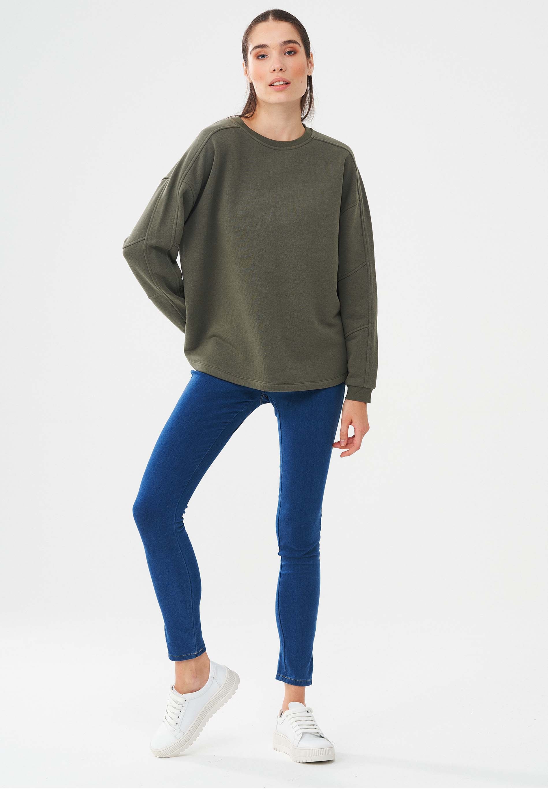 Sweatshirt aus Bio-Baumwolle & Modal mit recyceltem Polyester