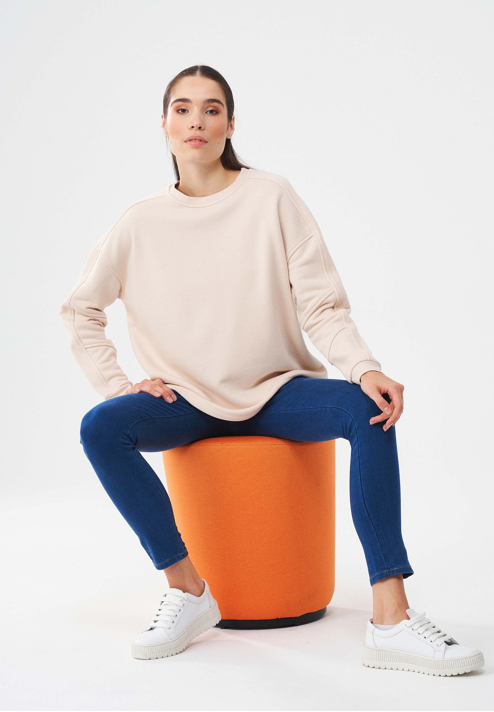 Sweatshirt aus Bio-Baumwolle & Modal mit recyceltem Polyester
