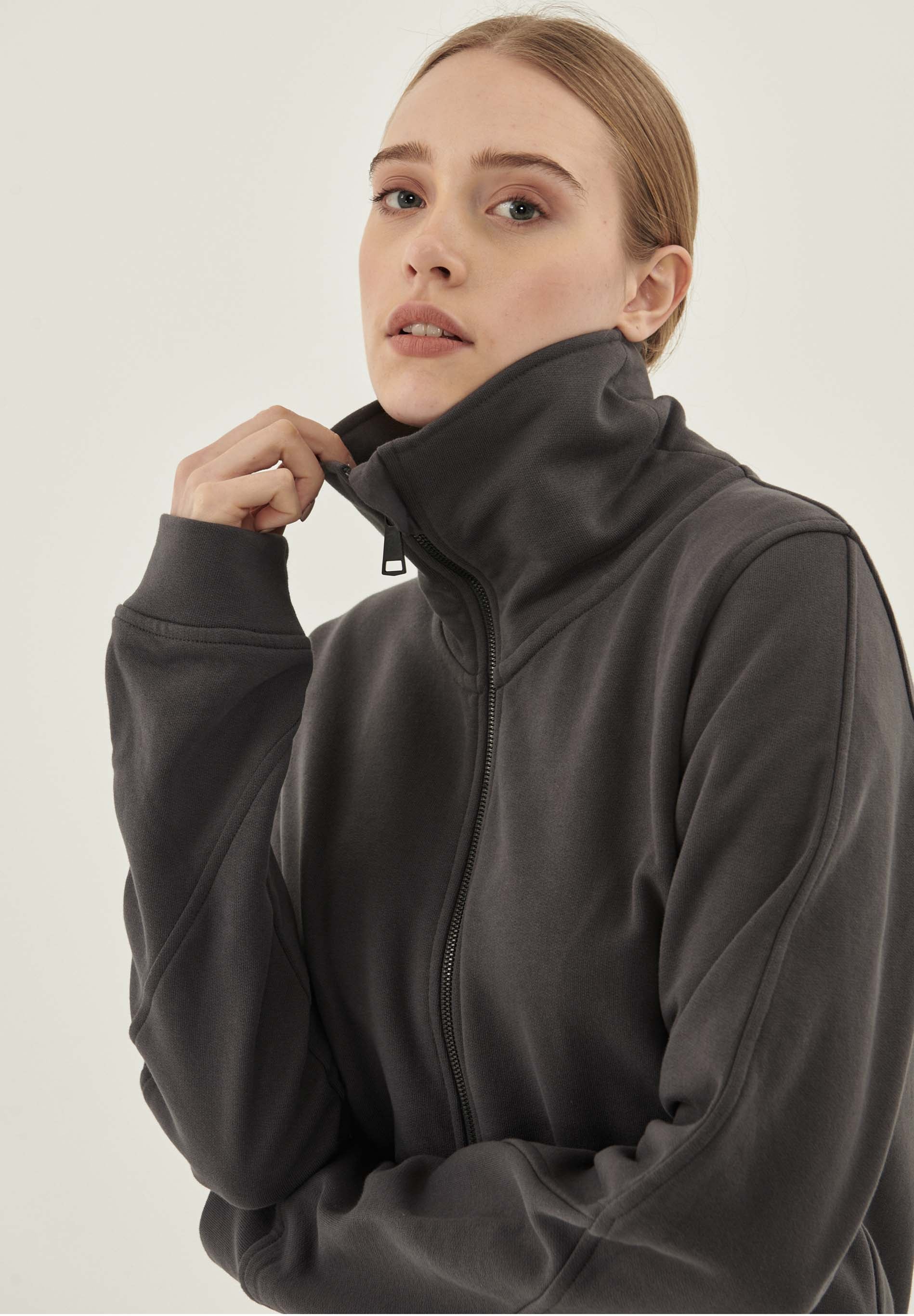 Sweatjacke aus Bio-Baumwolle