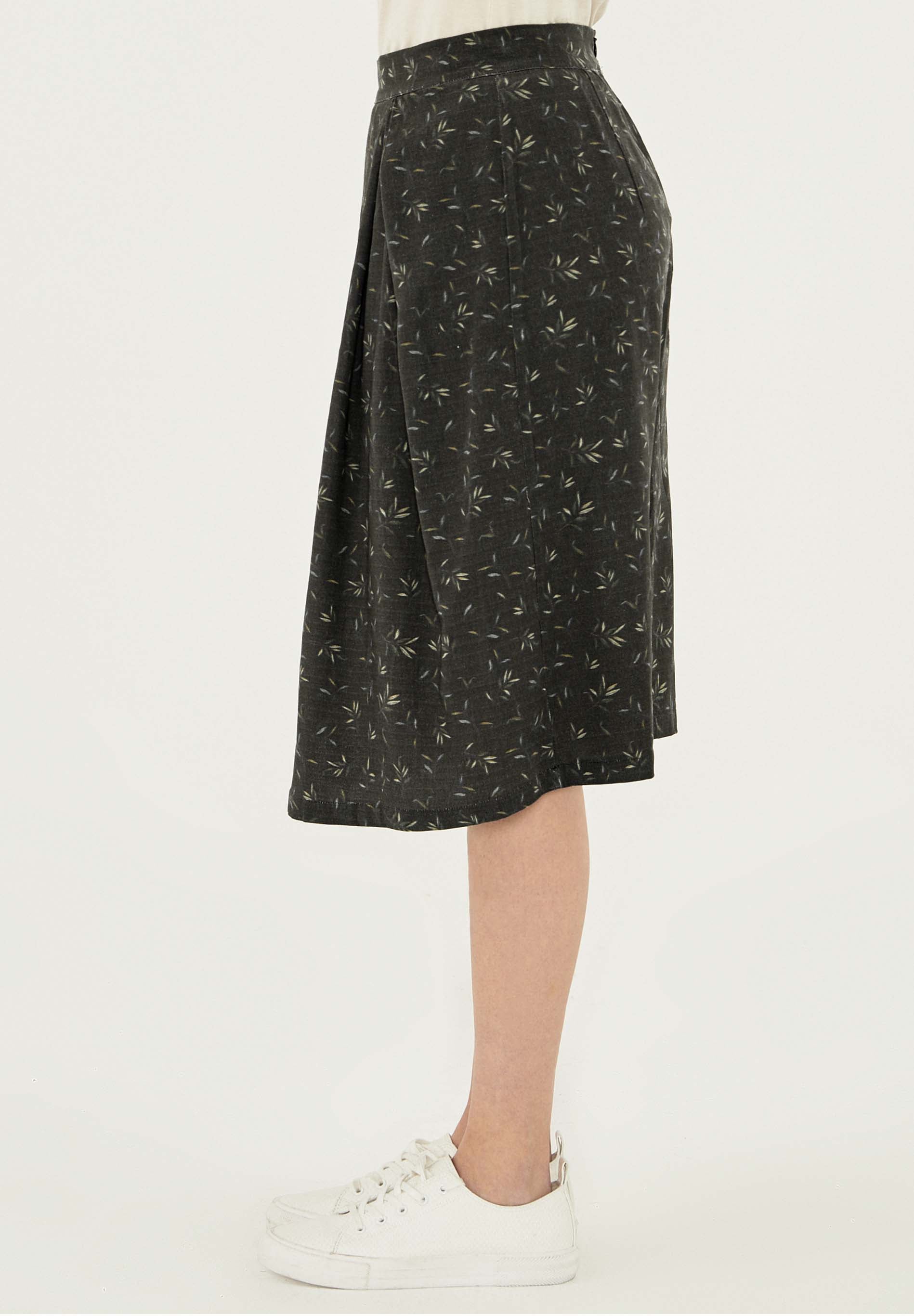 Midirock aus LENZING™ ECOVERO™ Viskose mit Allover-Print