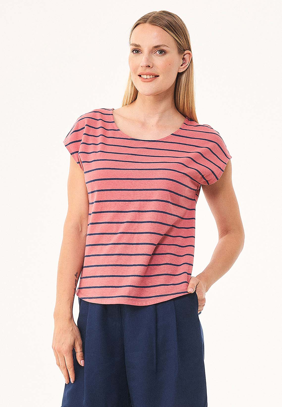 Gestreiftes T-Shirt aus Bio-Baumwolle und Leinen