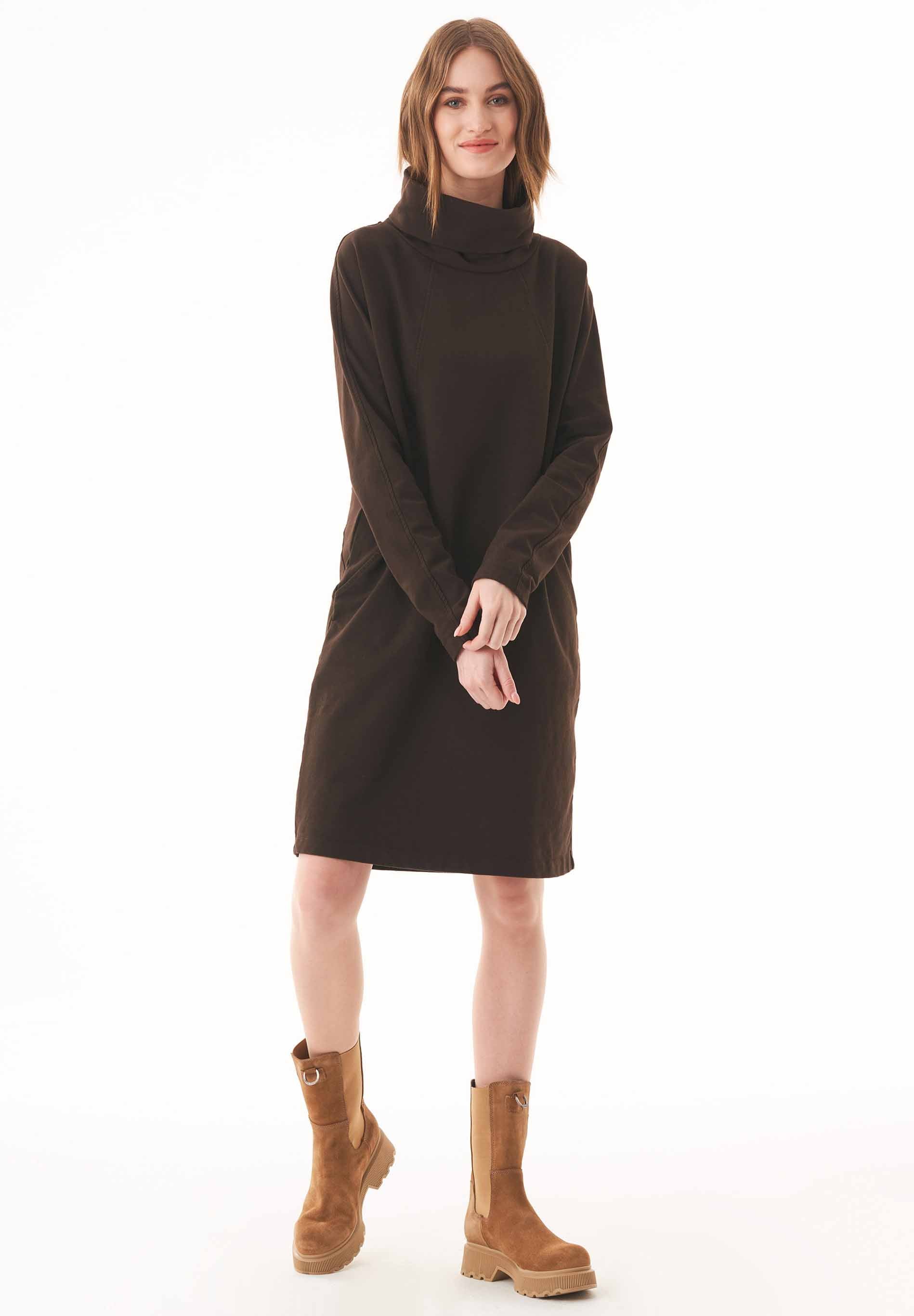 Sweatkleid aus Bio-Baumwolle mit Rollkragen