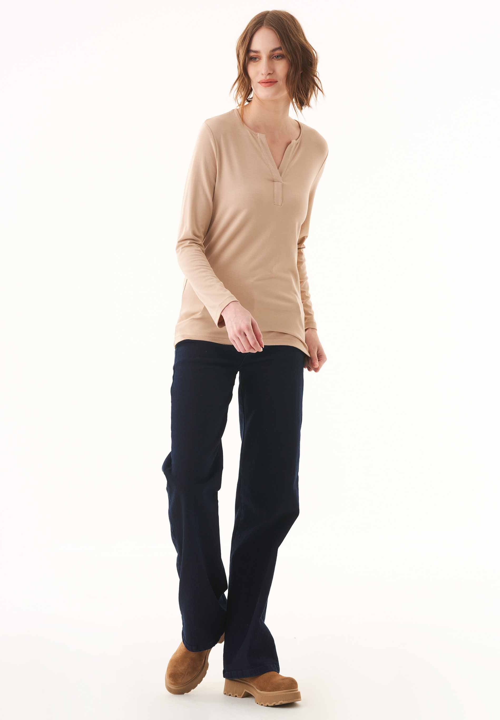 Langarmshirt aus LENZING™ ECOVERO™