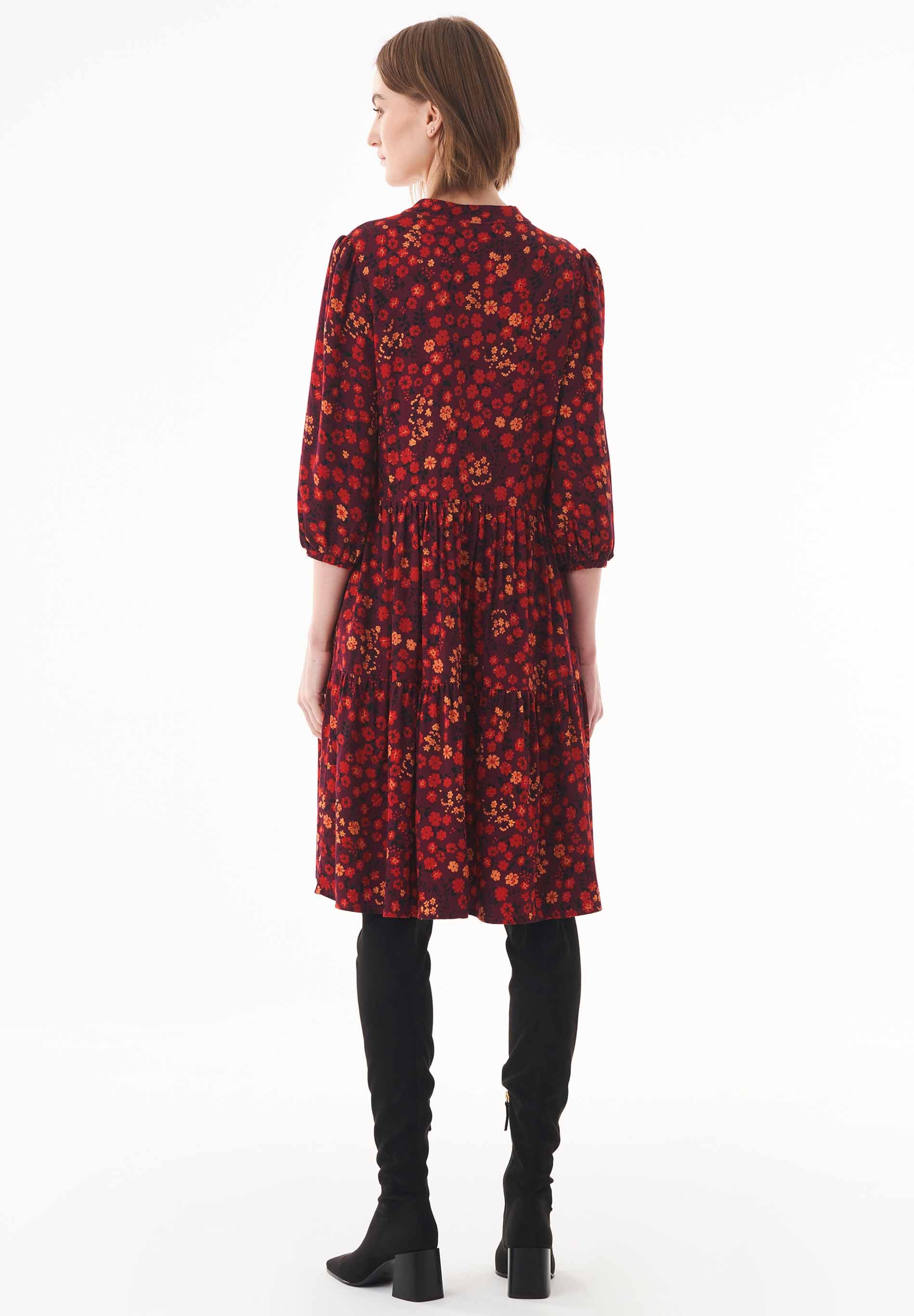 Kleid aus LENZING™ ECOVERO™ mit Allover-Print