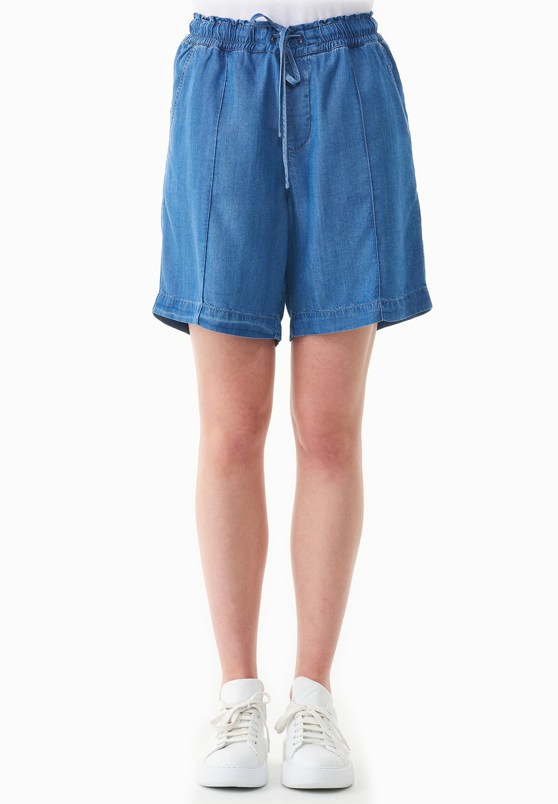 Shorts aus TENCEL™ Lyocell in Denim-Optik