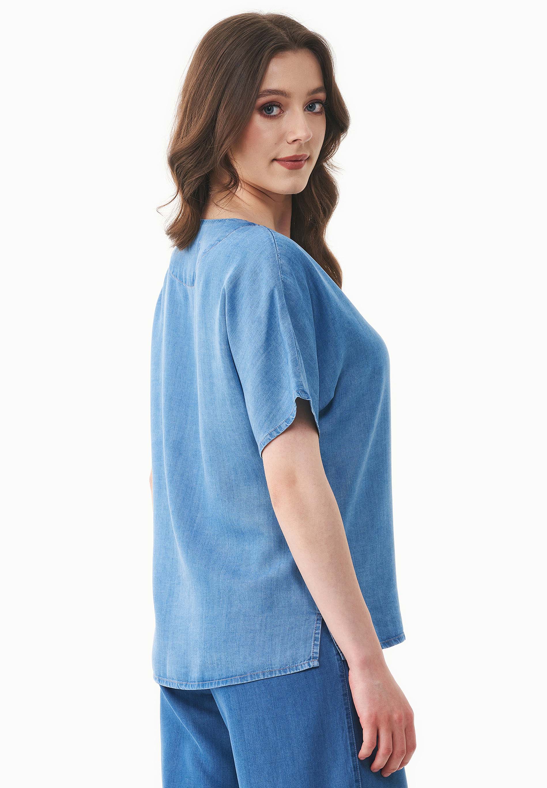 Bluse aus TENCEL™ Lyocell in Denim-Optik