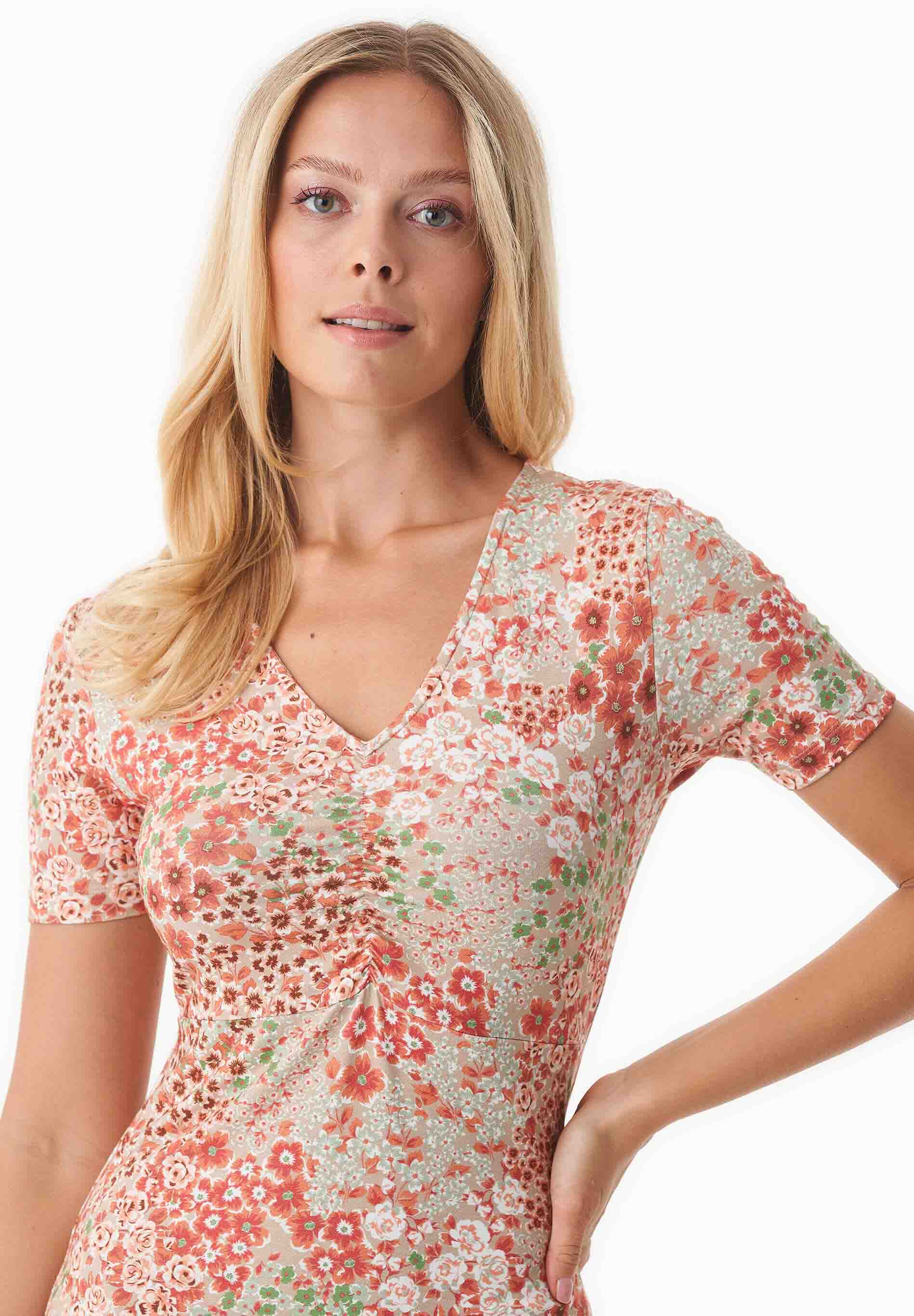 Jerseykleid aus LENZING™ ECOVERO™ mit Blumenmuster