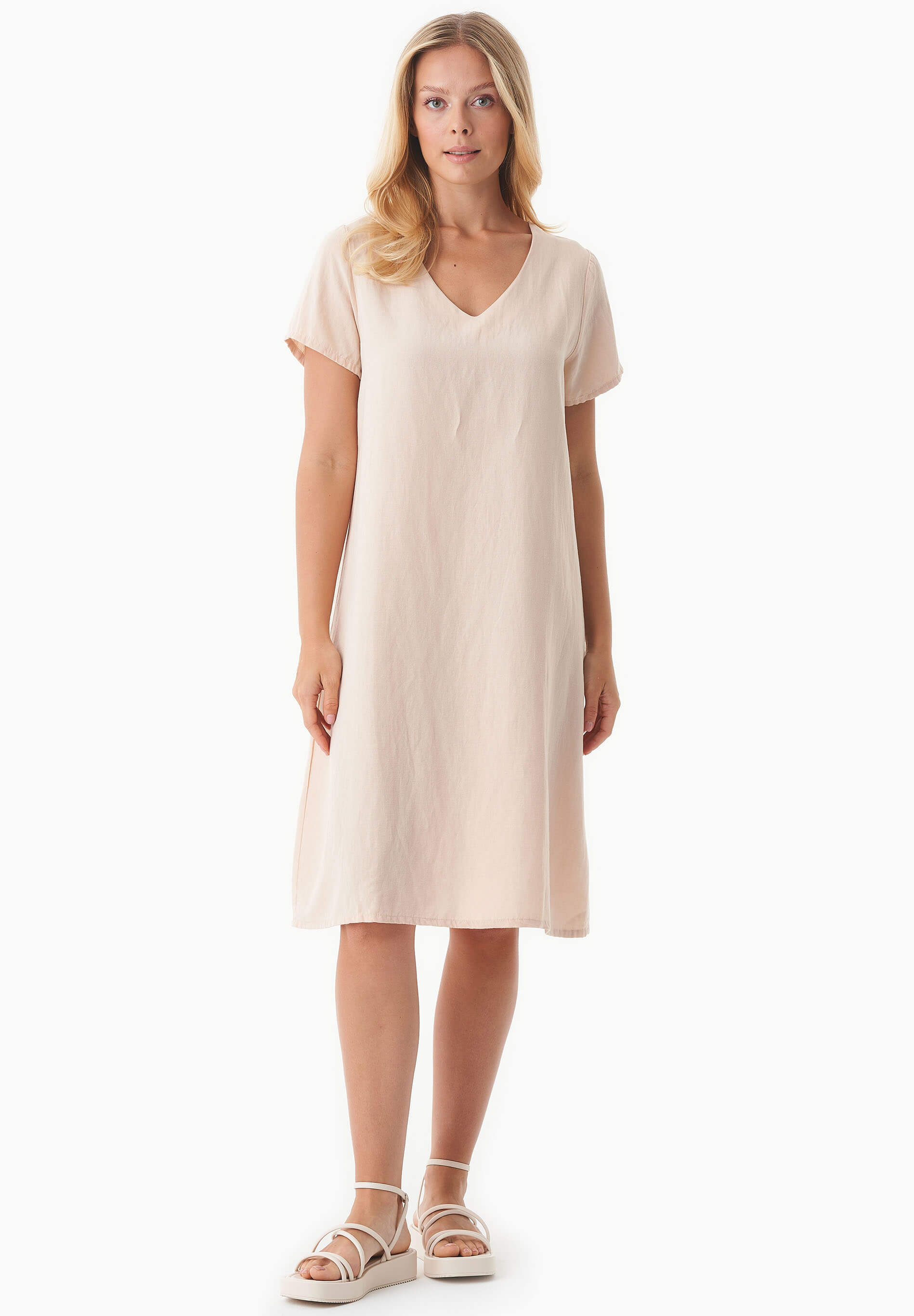 Kleid aus TENCEL™ Lyocell und Leinen