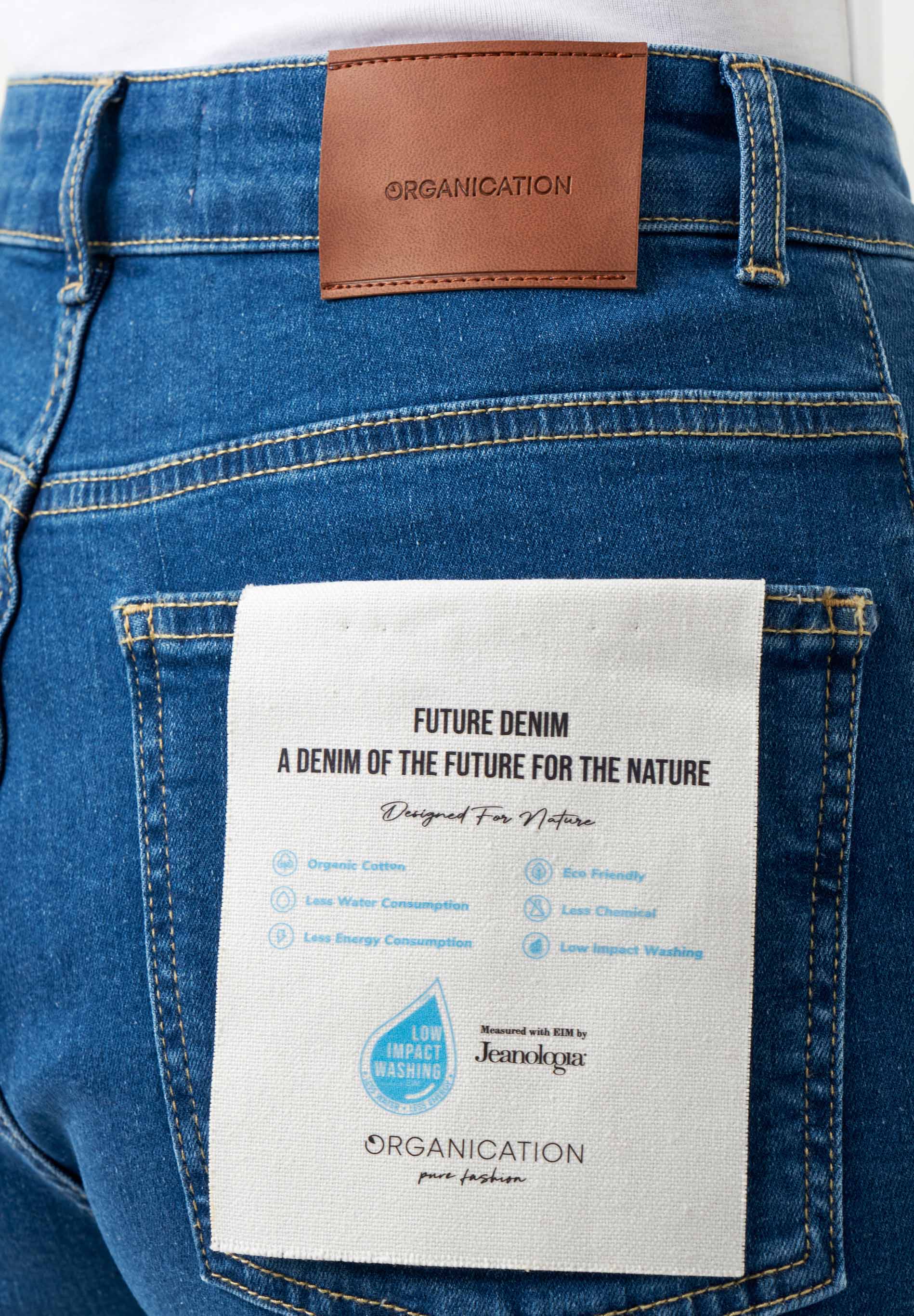 Jeans mit Geradem Schnitt aus Bio-Baumwolle