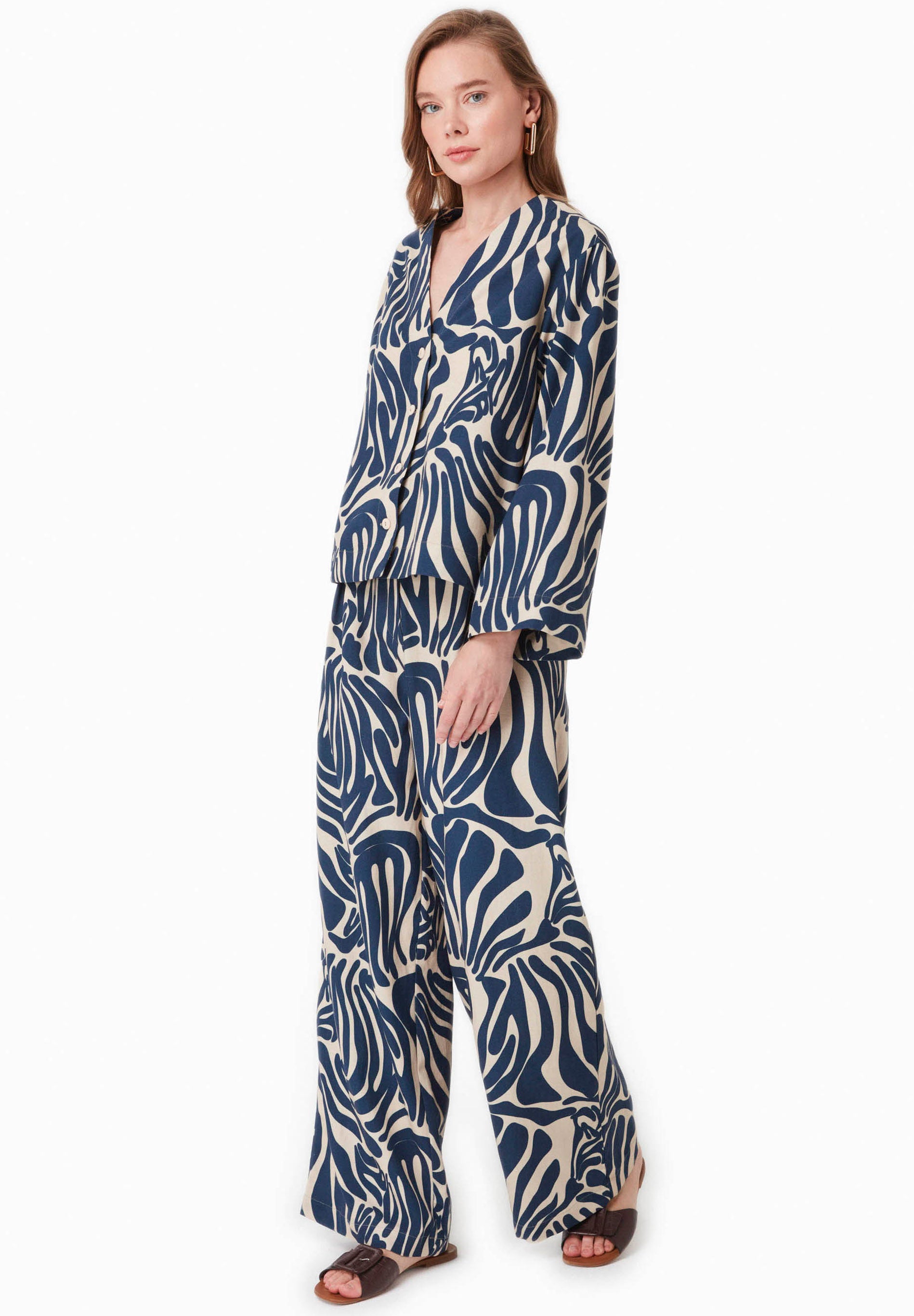 Bluse aus LENZING™ ECOVERO™ mit Muster