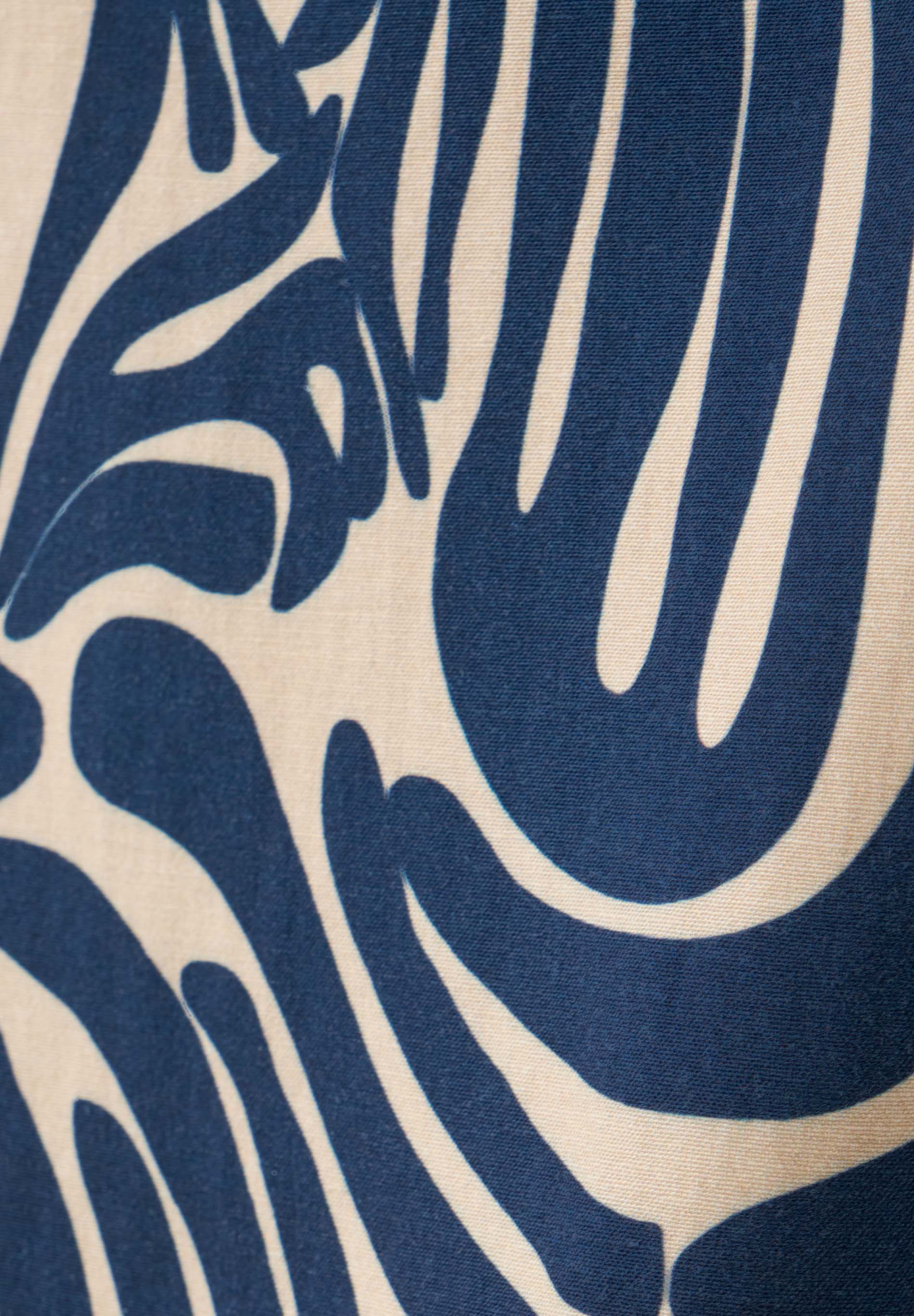 Bluse aus LENZING™ ECOVERO™ mit Muster