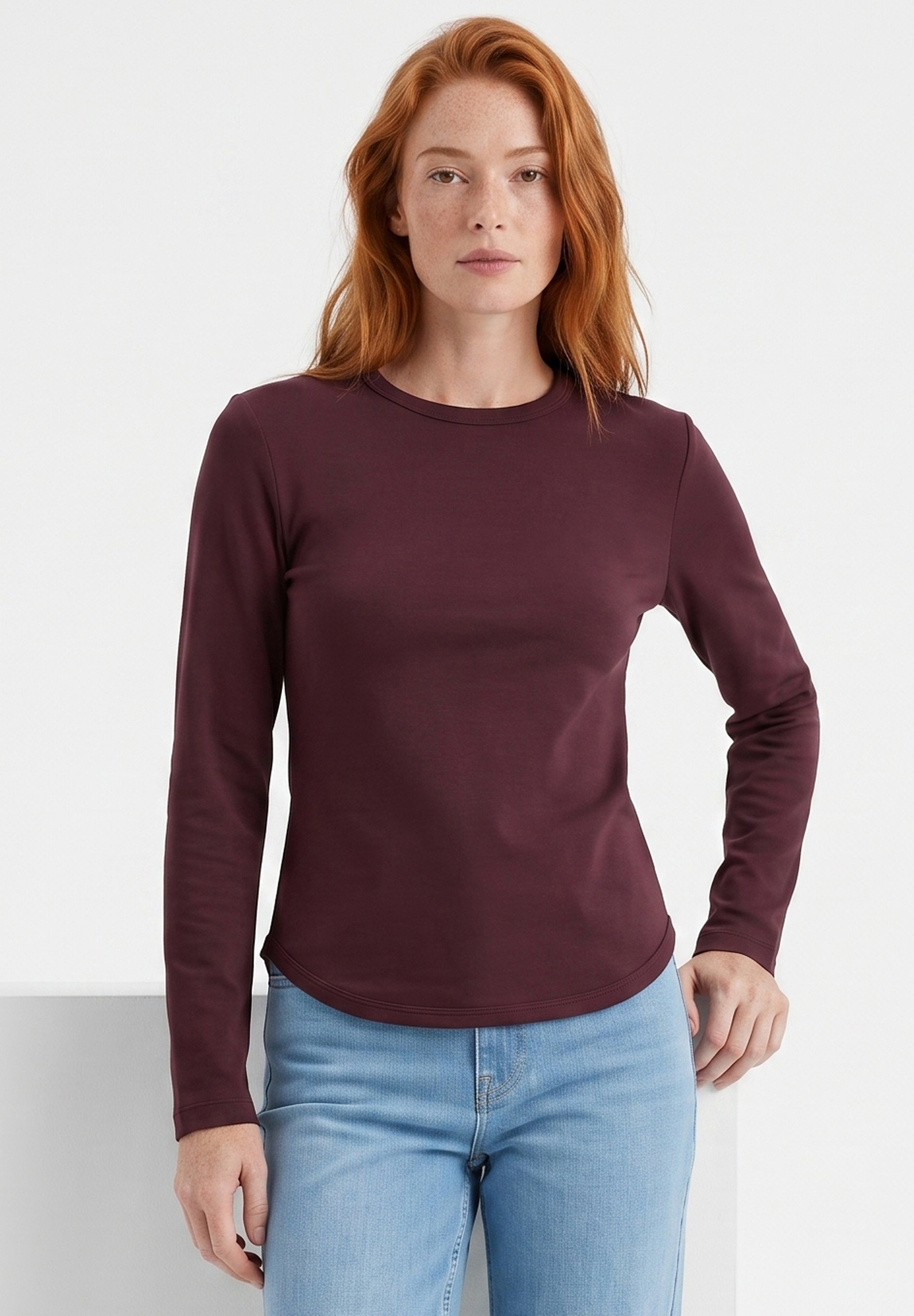 Slim-Fit-Longsleeve aus Bio-Baumwolle