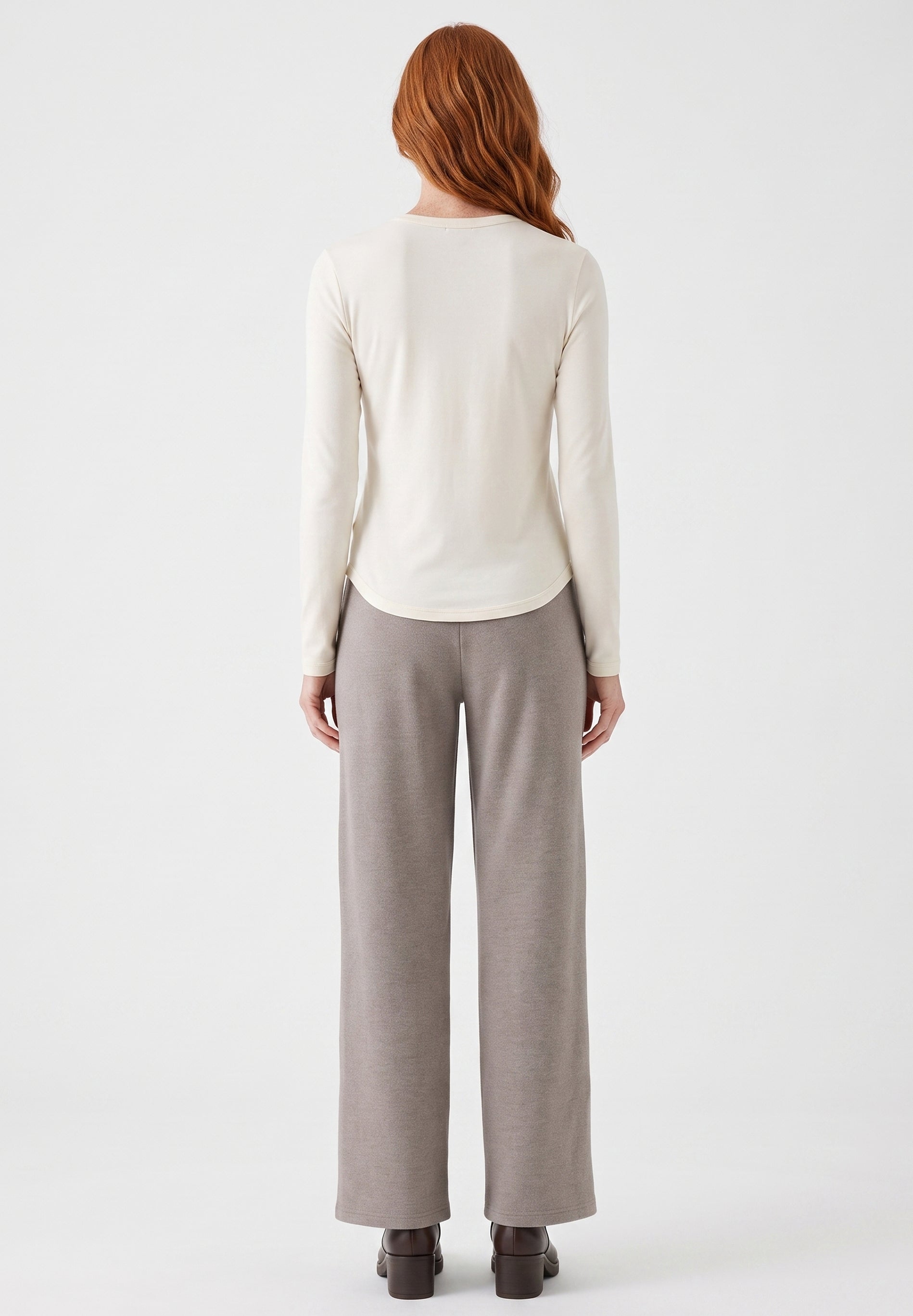 Slim-Fit-Longsleeve aus Bio-Baumwolle