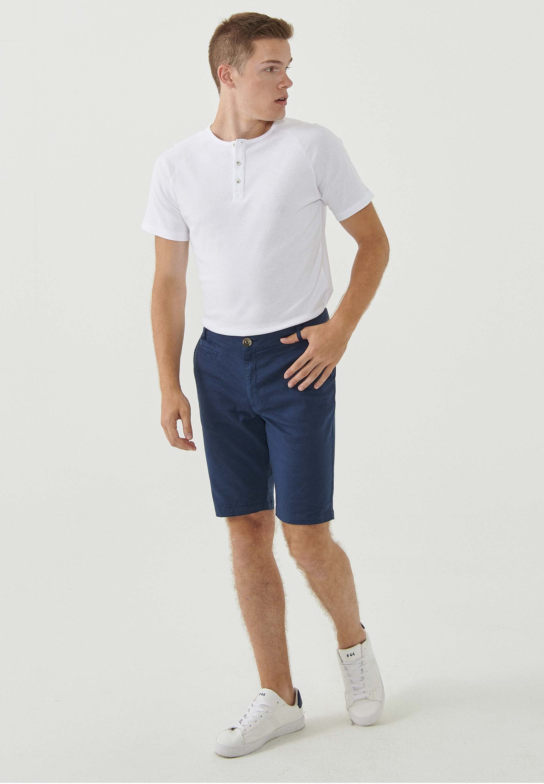 Slim Chino-Shorts aus Bio-Baumwolle