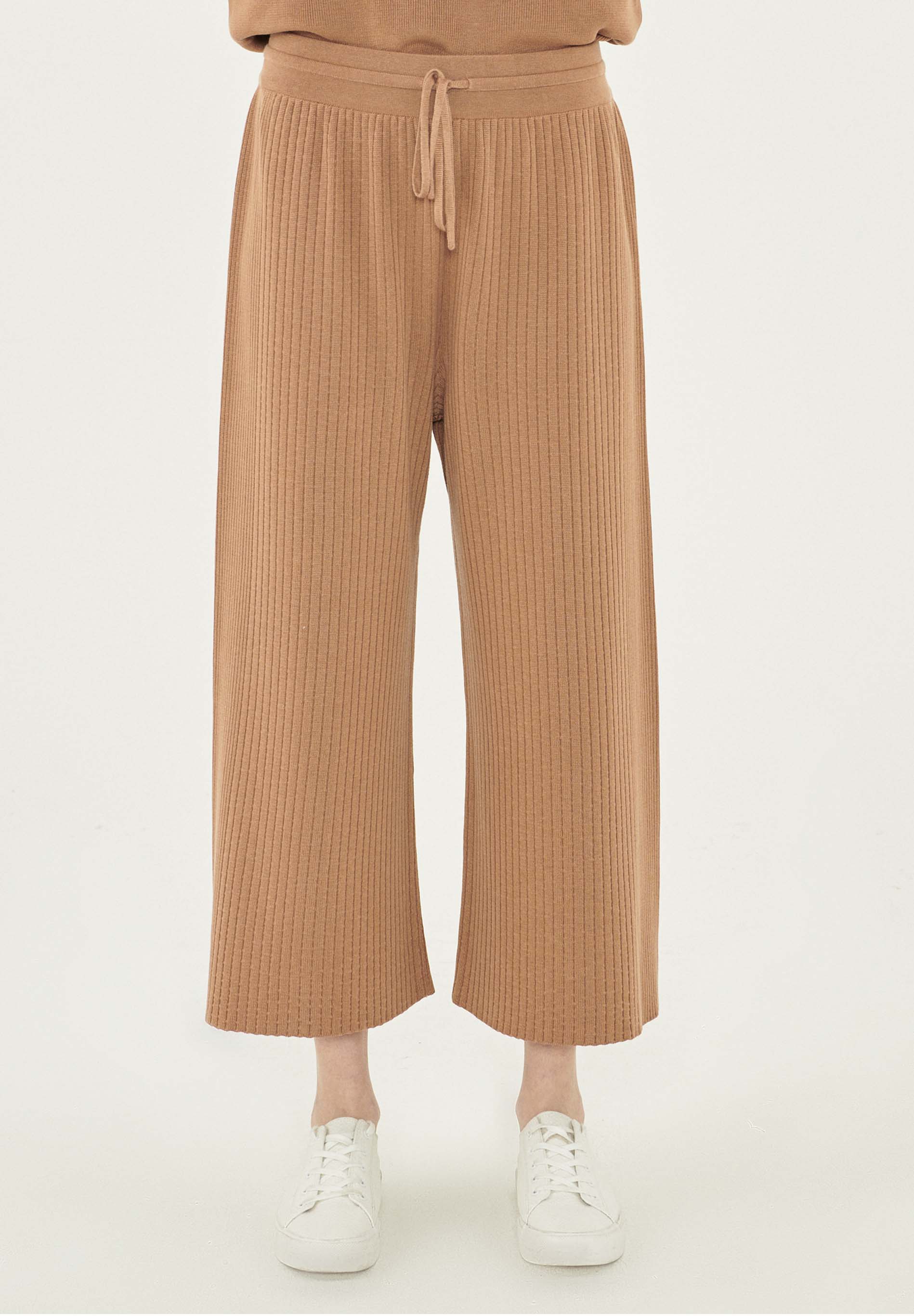 Gerippte Strickhose aus TENCEL™ Lyocell