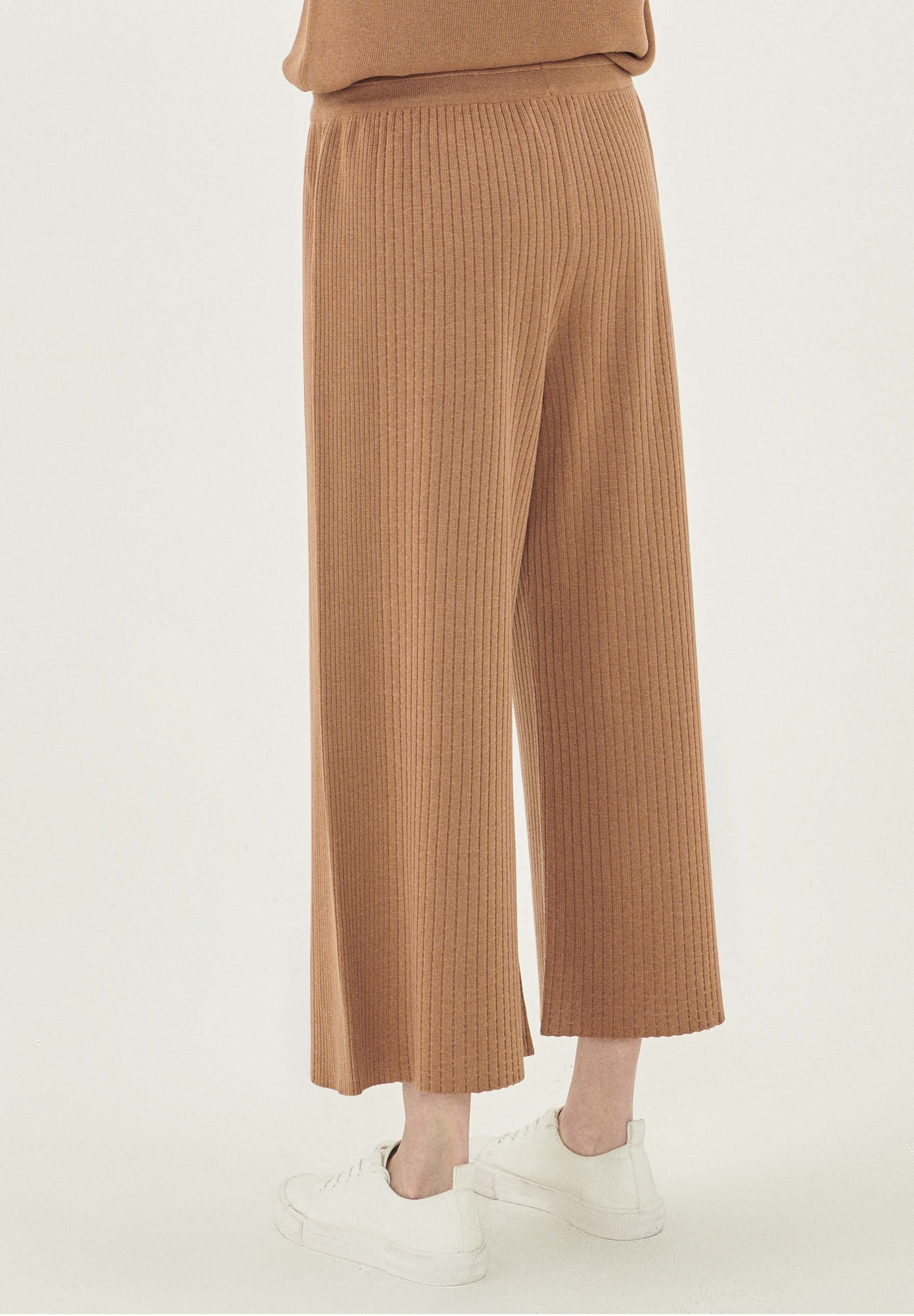 Gerippte Strickhose aus TENCEL™ Lyocell