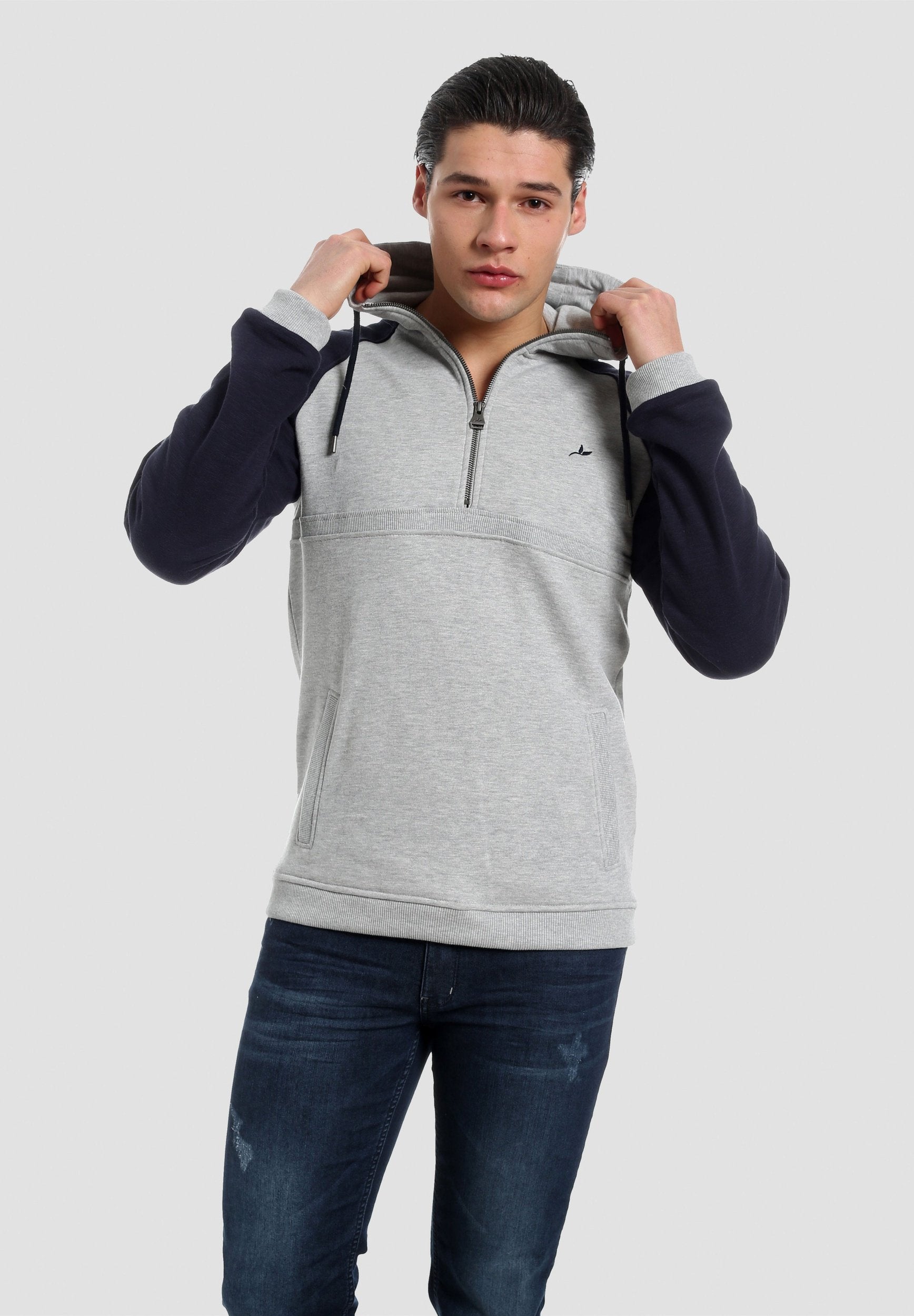 Hoodie aus Bio-Baumwolle mit halbem Reißverschluss