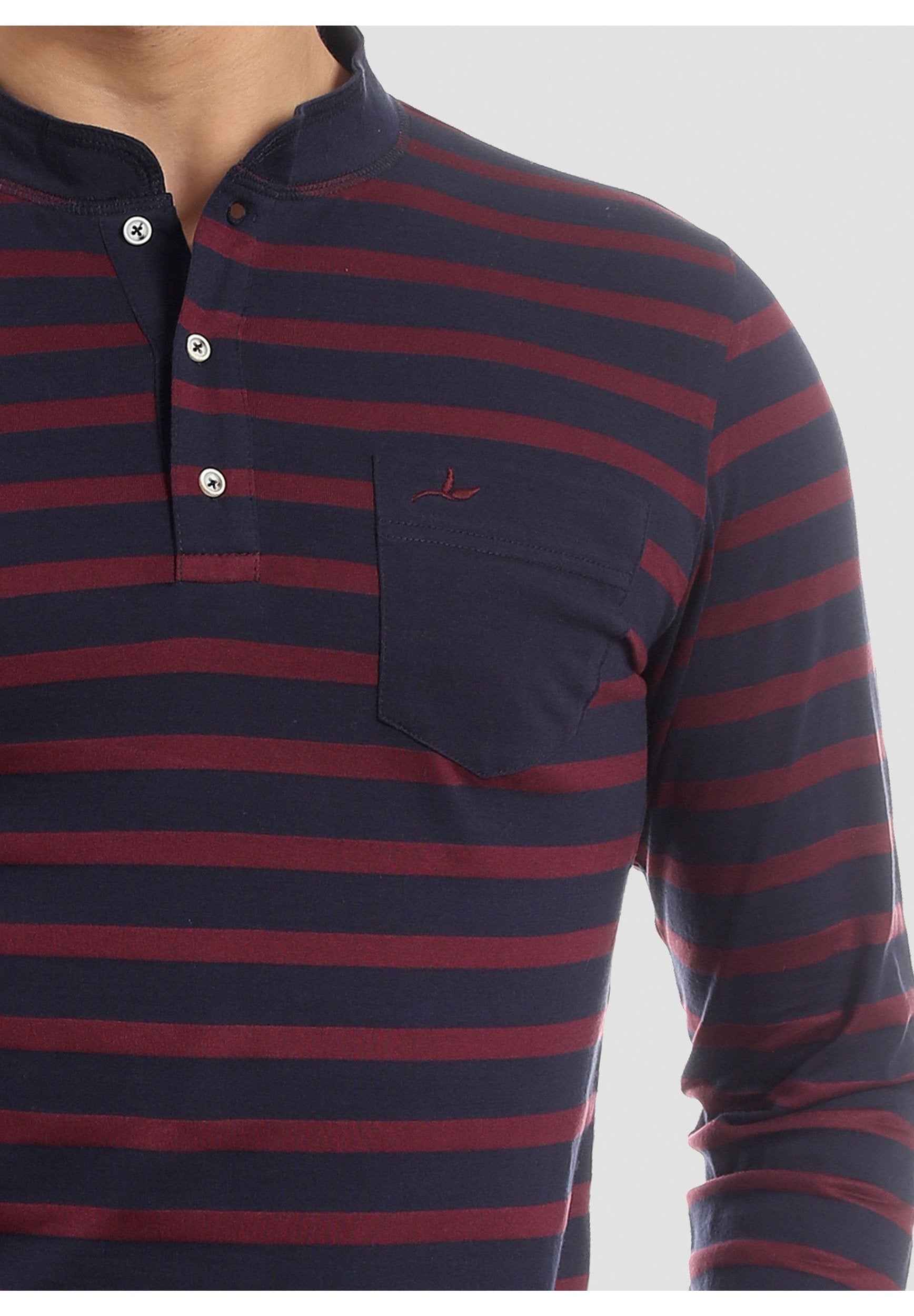 Henley Langarmshirt aus Bio-Baumwolle mit Brusttasche