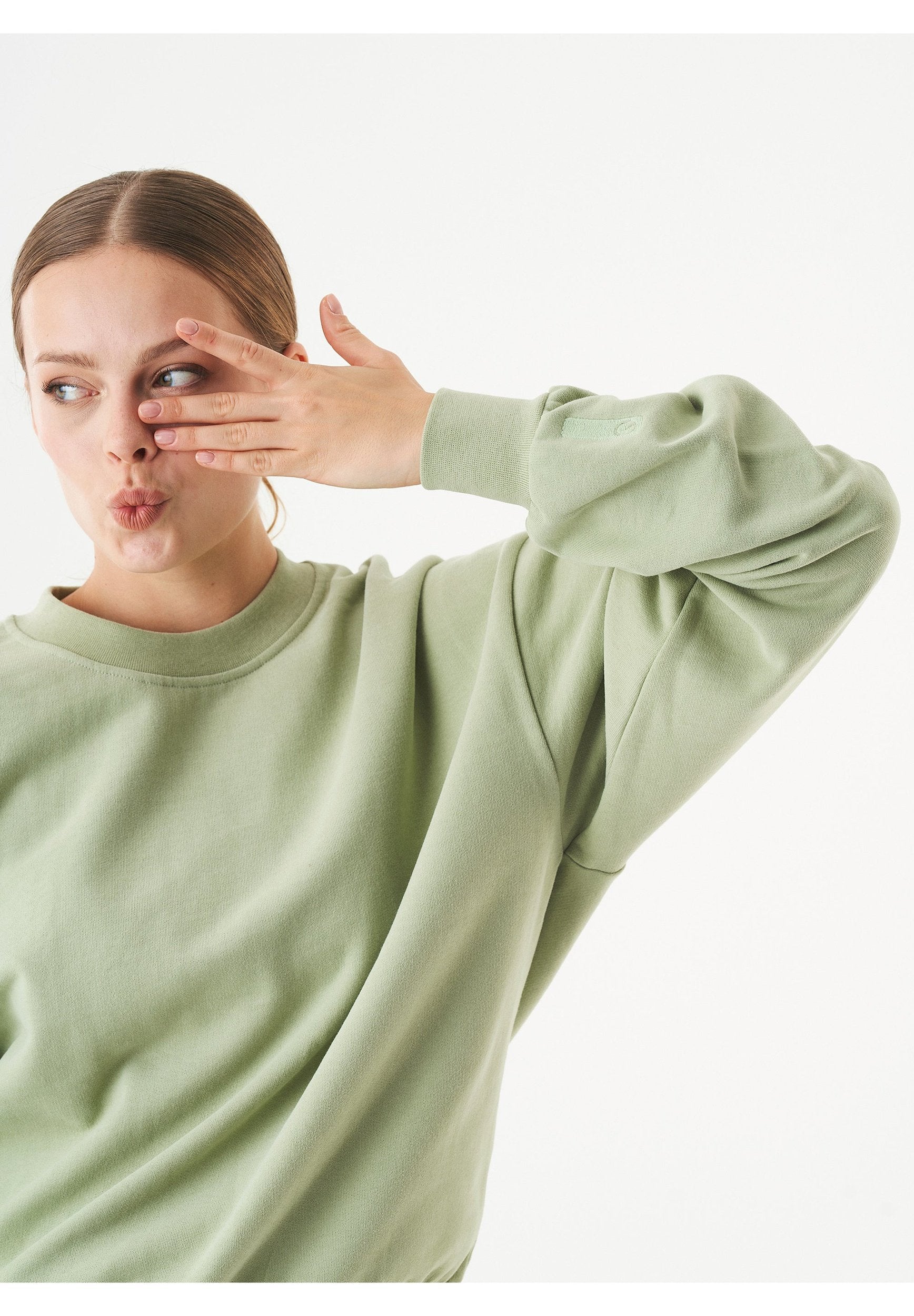 BUKET Soft Touch Sweatshirt aus Bio-Baumwolle