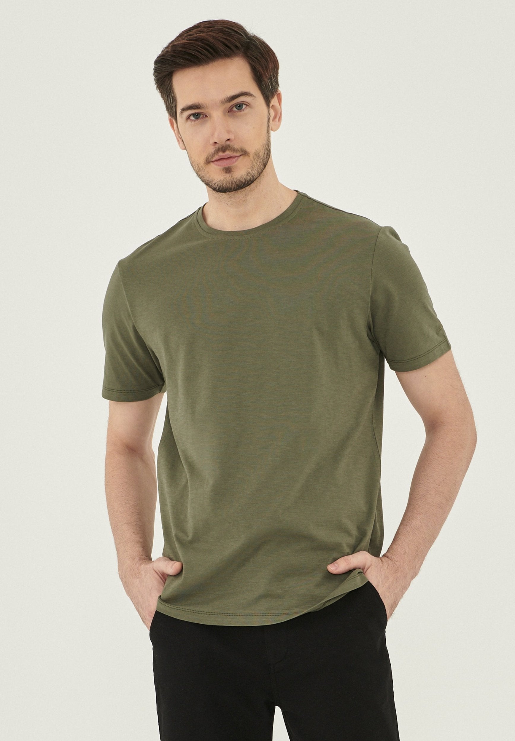 Basic T-Shirt aus Bio-Baumwolle