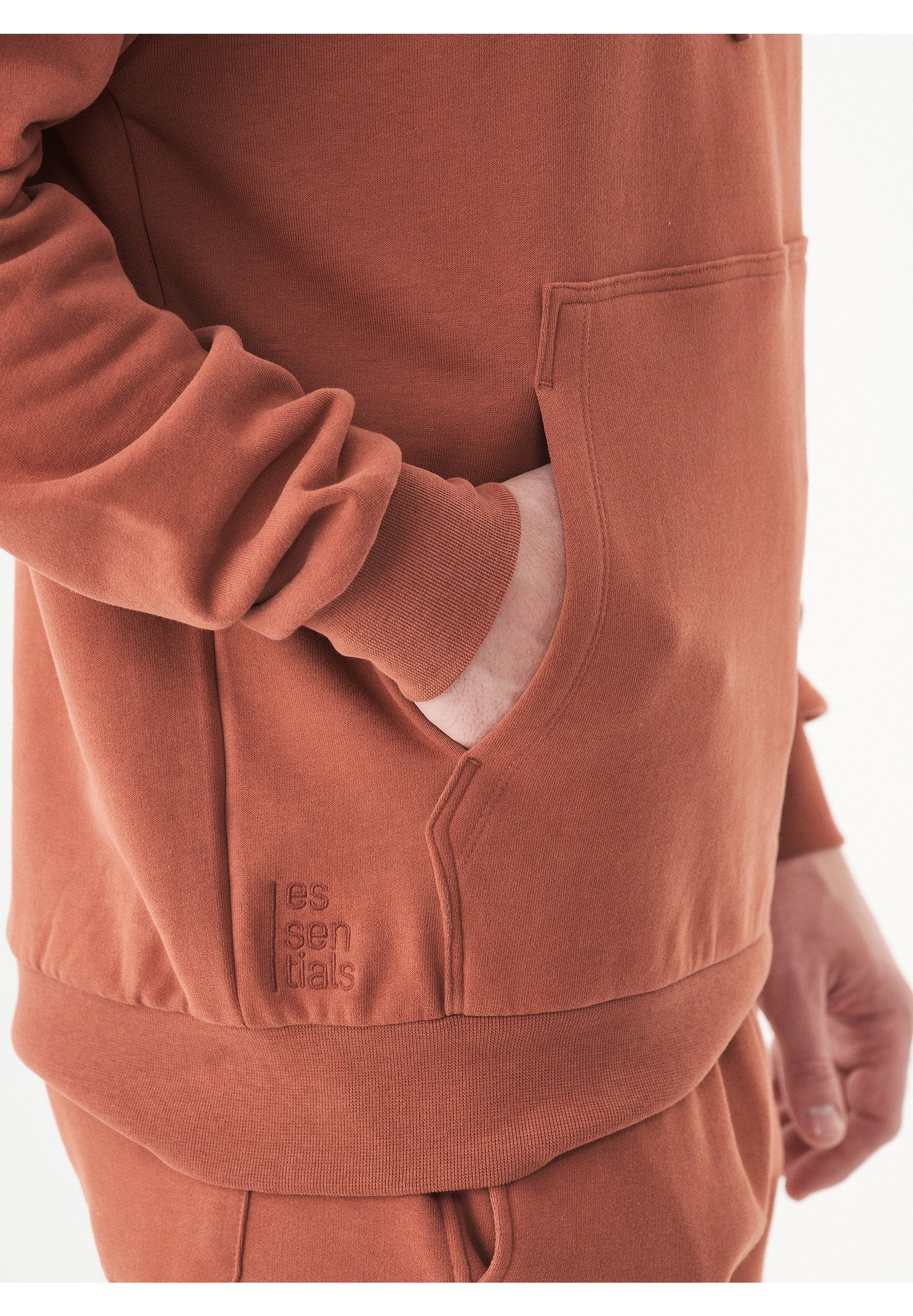 ESSENTIALS HALKI | Unisex Soft Touch Hoodie aus Bio-Baumwolle