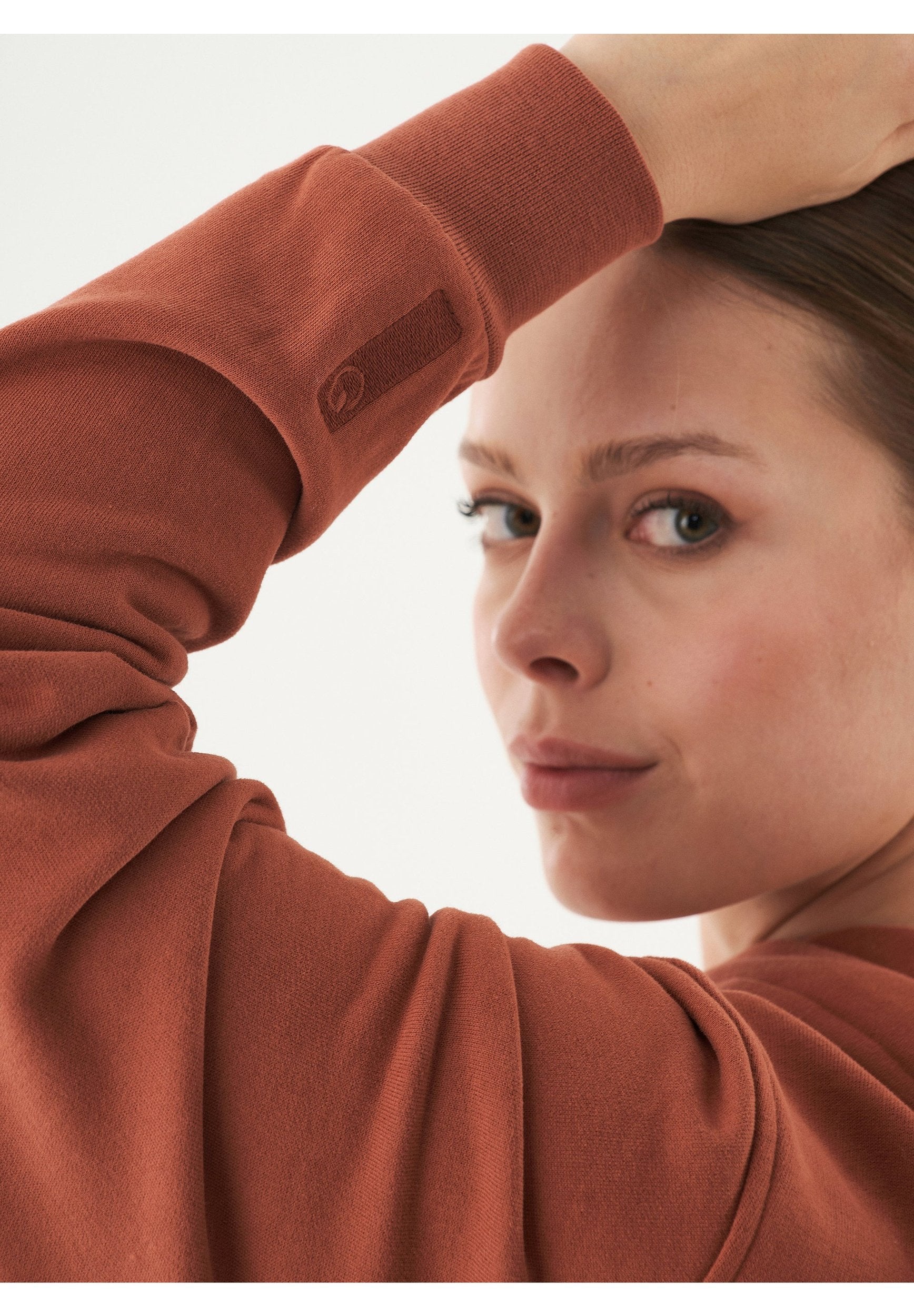 HALKI Unisex Soft Touch Hoodie aus Bio-Baumwolle