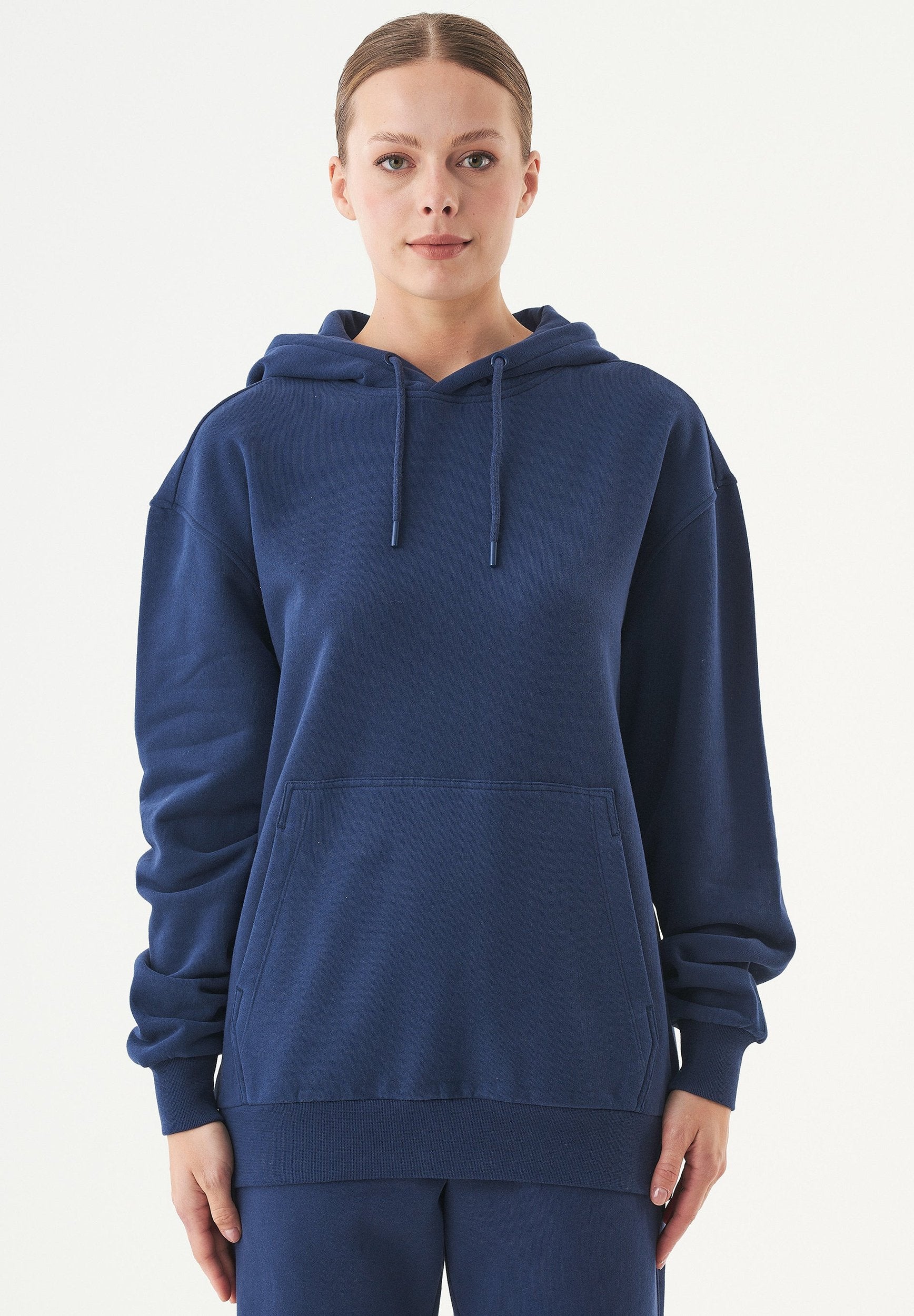 ESSENTIALS HALKI | Unisex Soft Touch Hoodie aus Bio-Baumwolle