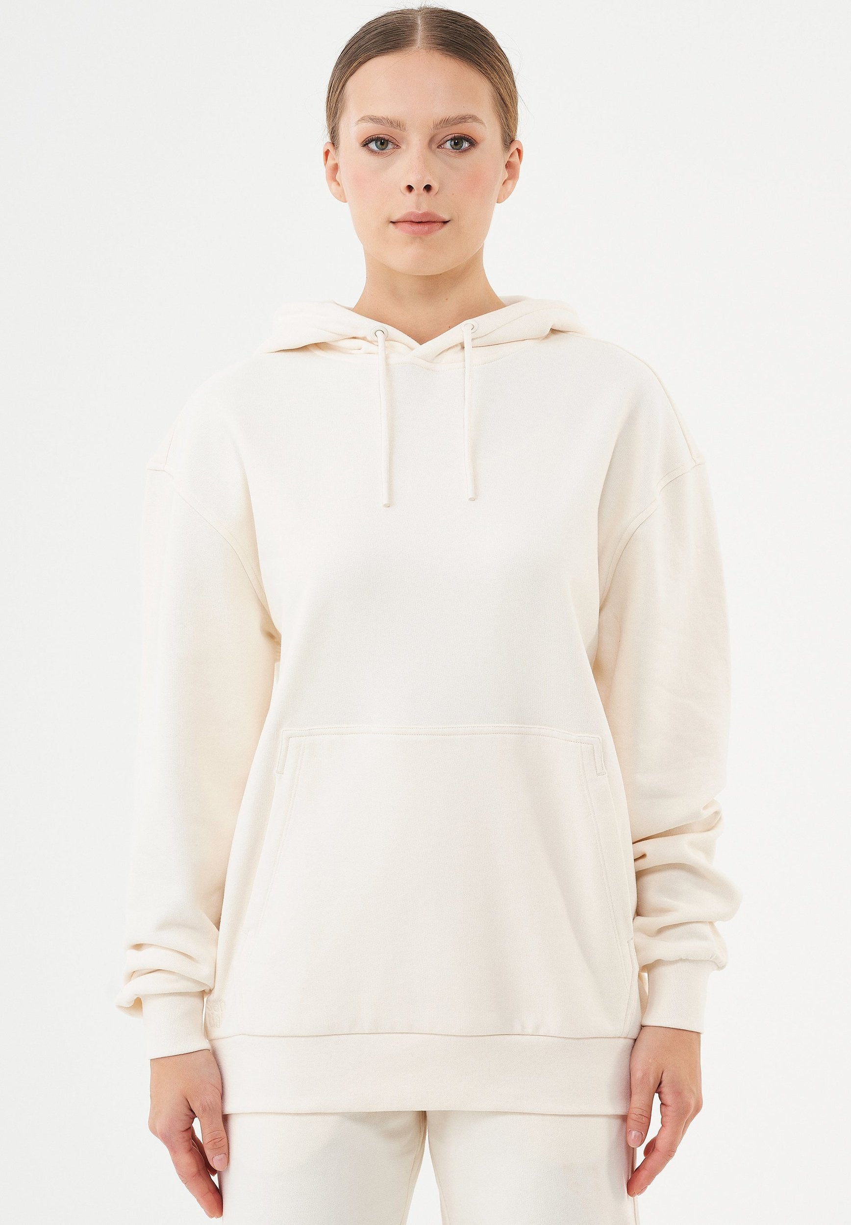 ESSENTIALS HALKI | Unisex Soft Touch Hoodie aus Bio-Baumwolle