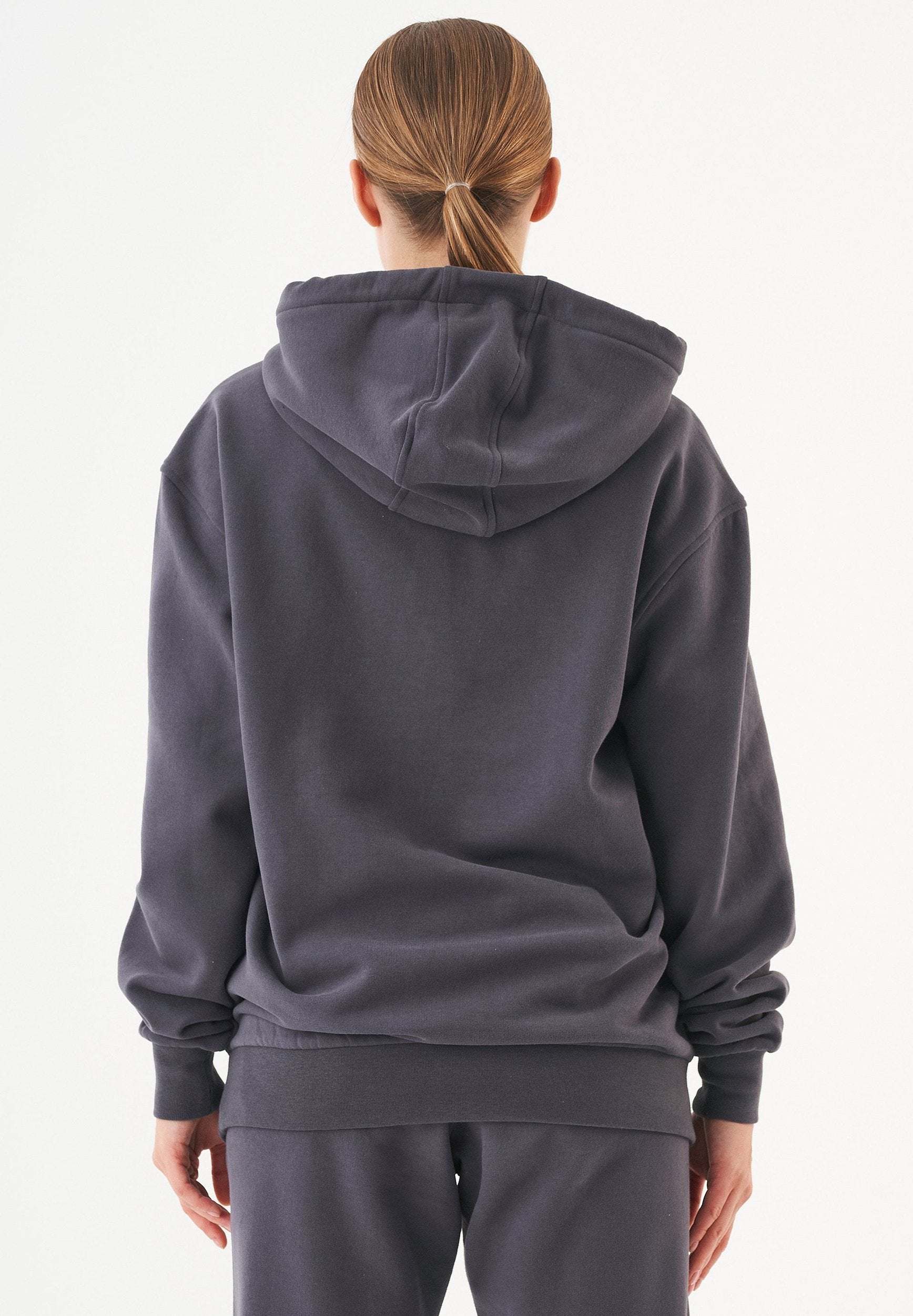 ESSENTIALS HALKI | Unisex Soft Touch Hoodie aus Bio-Baumwolle