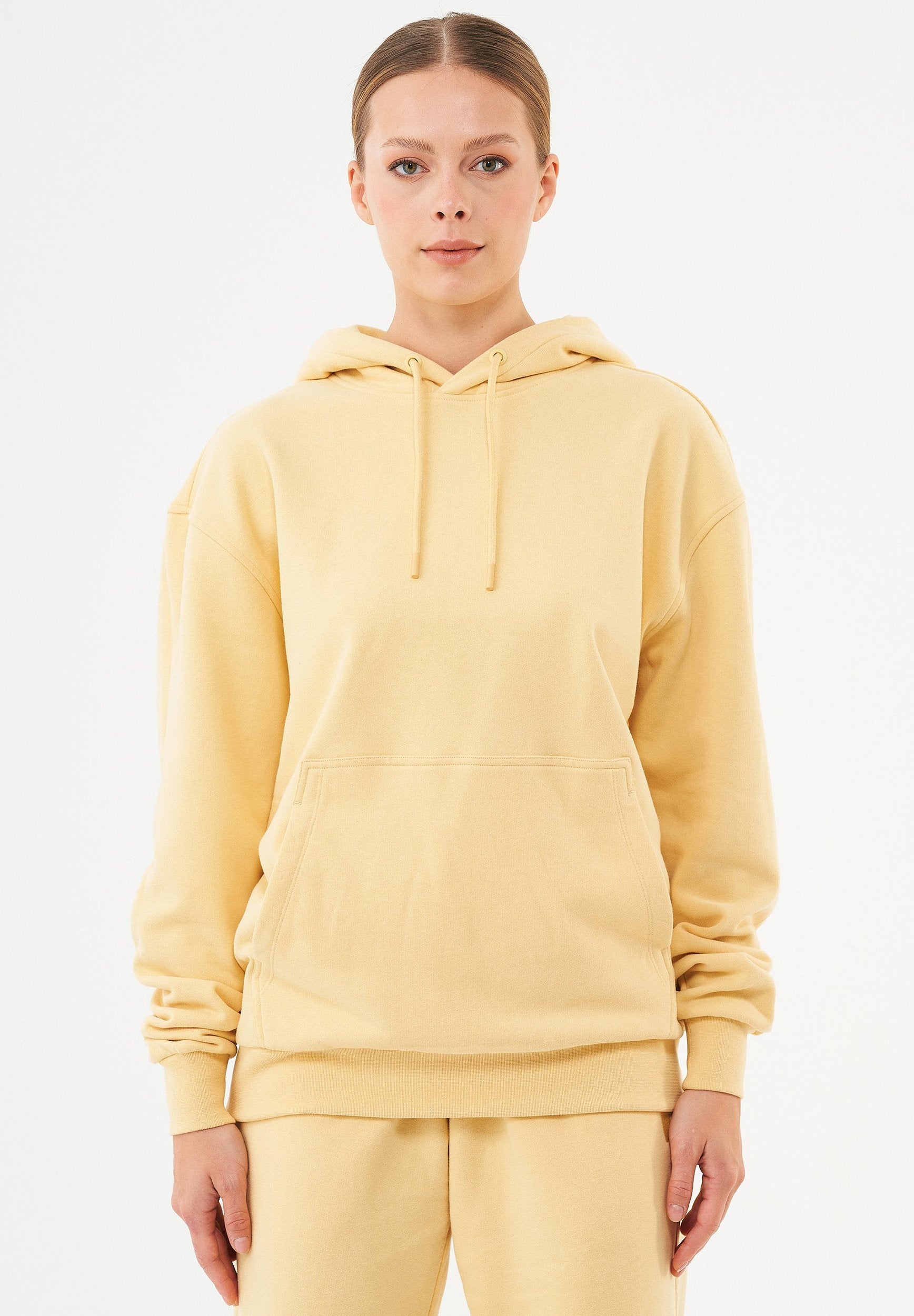 ESSENTIALS HALKI | Unisex Soft Touch Hoodie aus Bio-Baumwolle