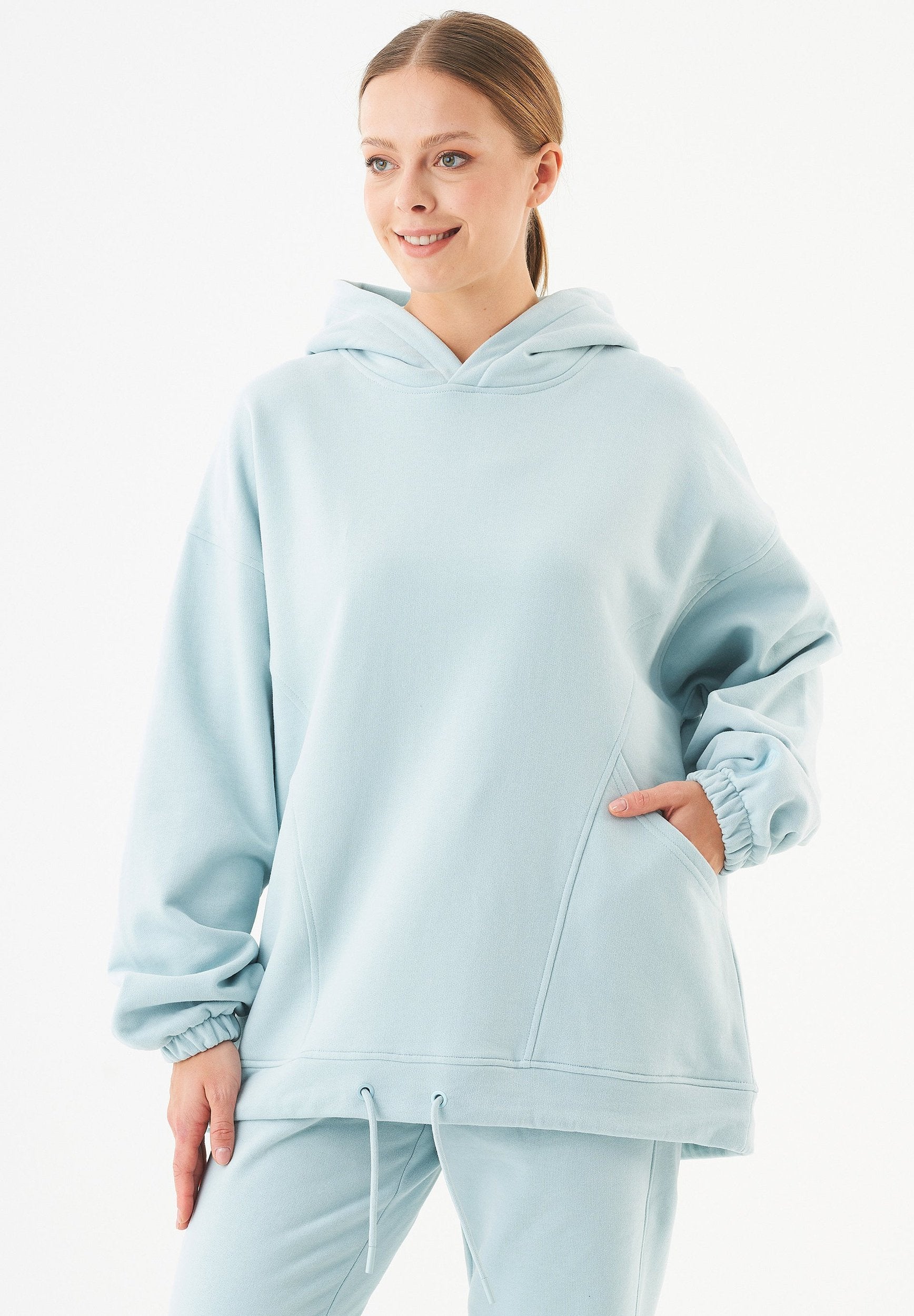 HANDE Soft Touch Oversize Hoodie aus Bio-Baumwolle