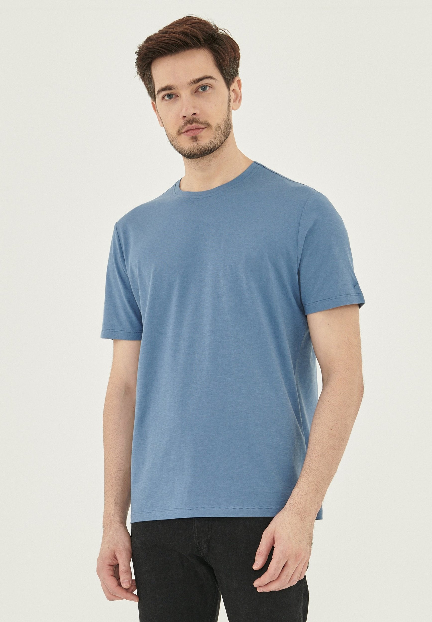 Basic T-Shirt aus Bio-Baumwolle