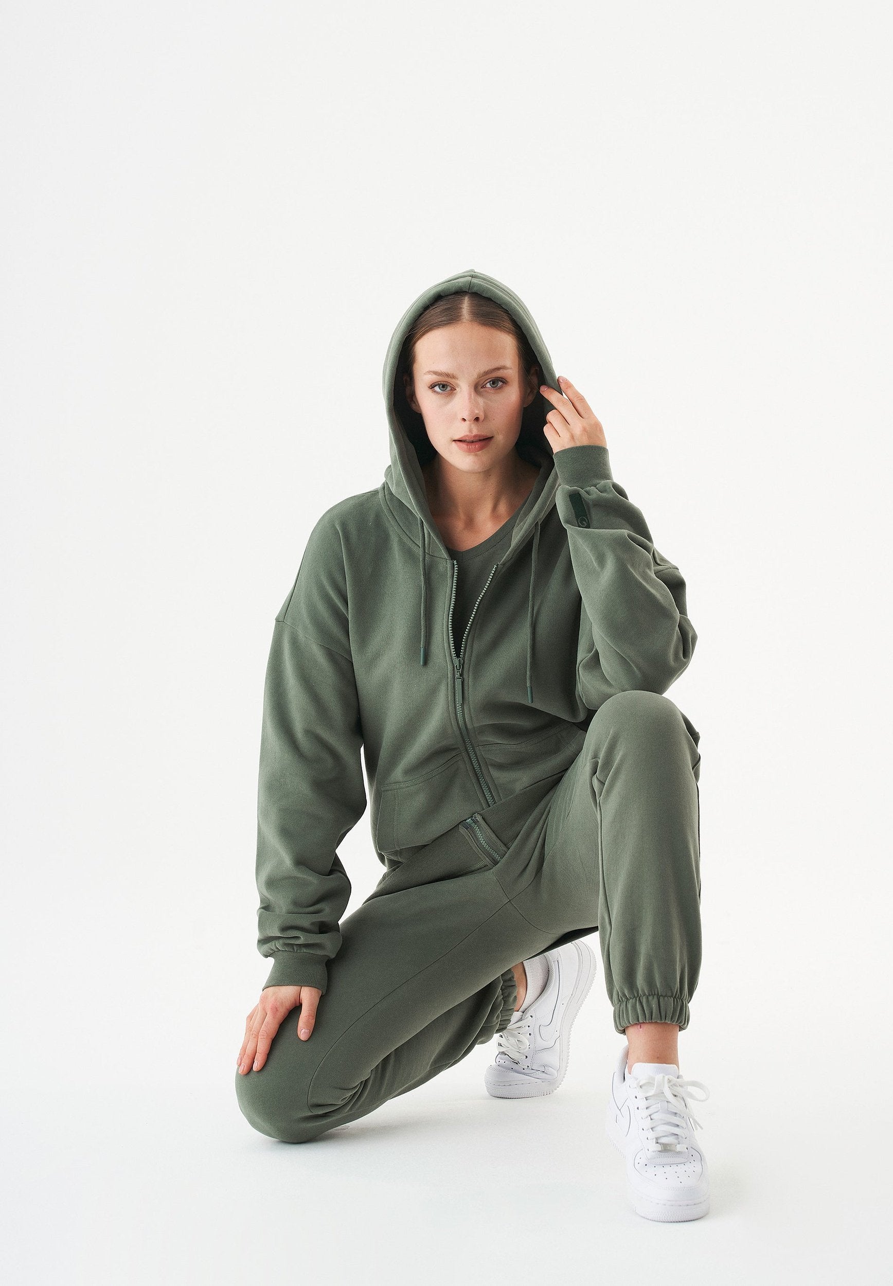 JALE Soft Touch Sweatjacke aus Bio-Baumwolle