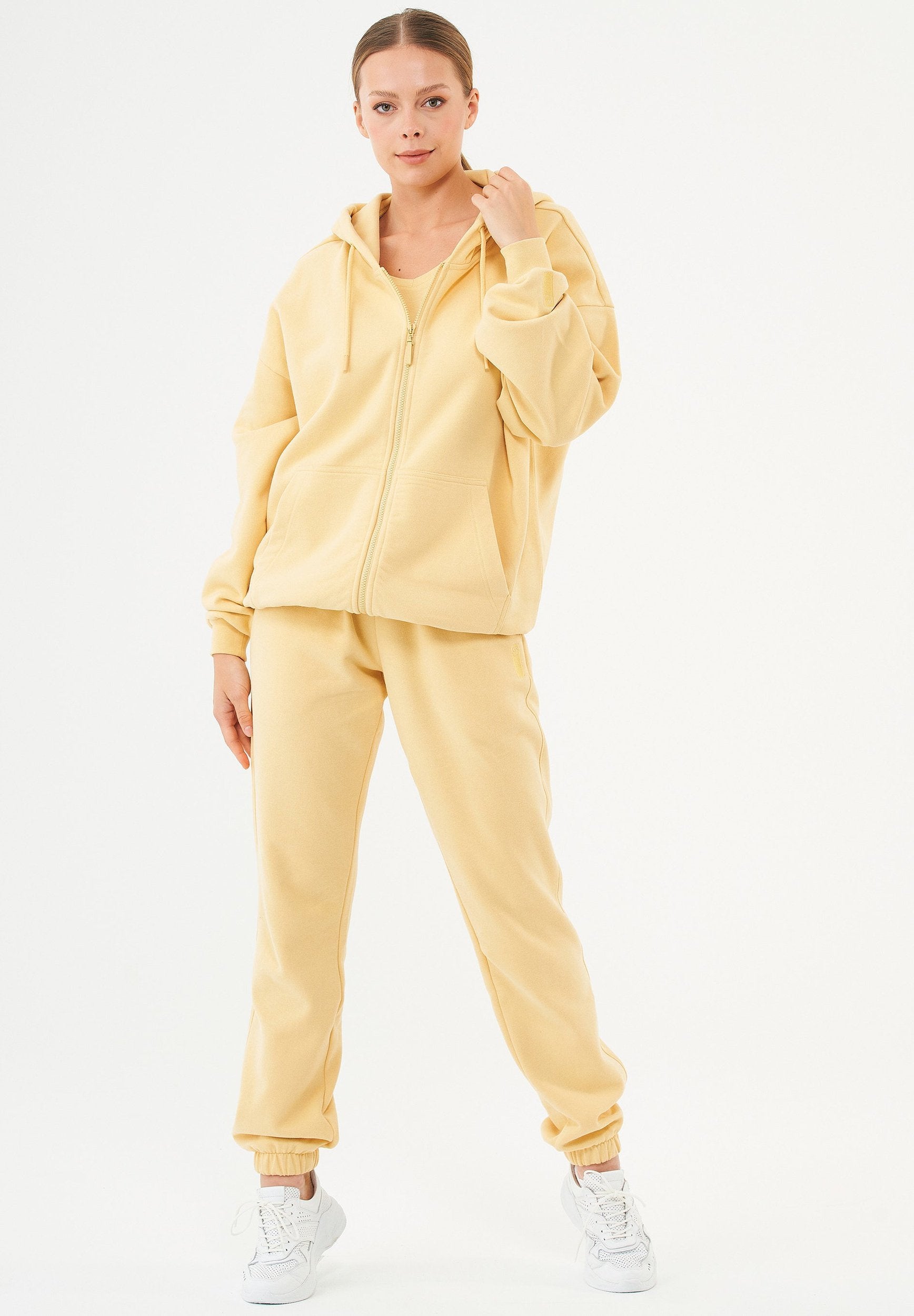 JALE Soft Touch Sweatjacke aus Bio-Baumwolle
