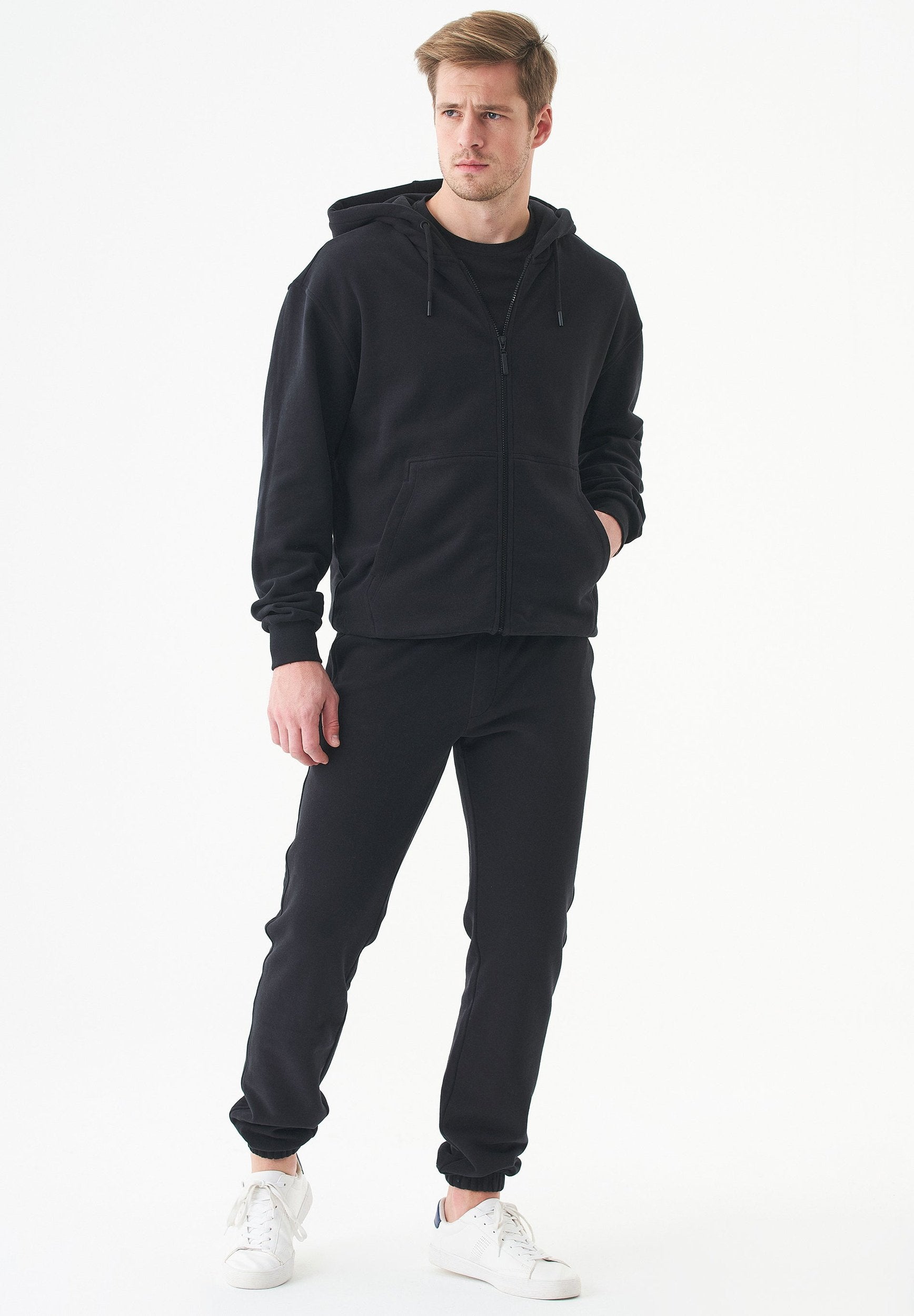 JUNDA Unisex Soft Touch Sweatjacke aus Bio-Baumwolle