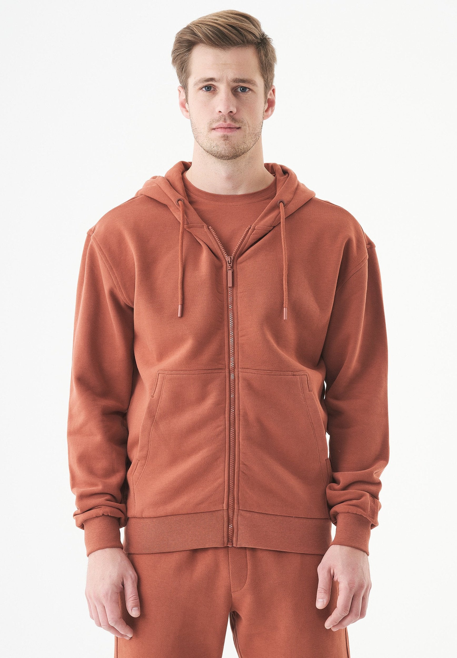 JUNDA Unisex Soft Touch Sweatjacke aus Bio-Baumwolle