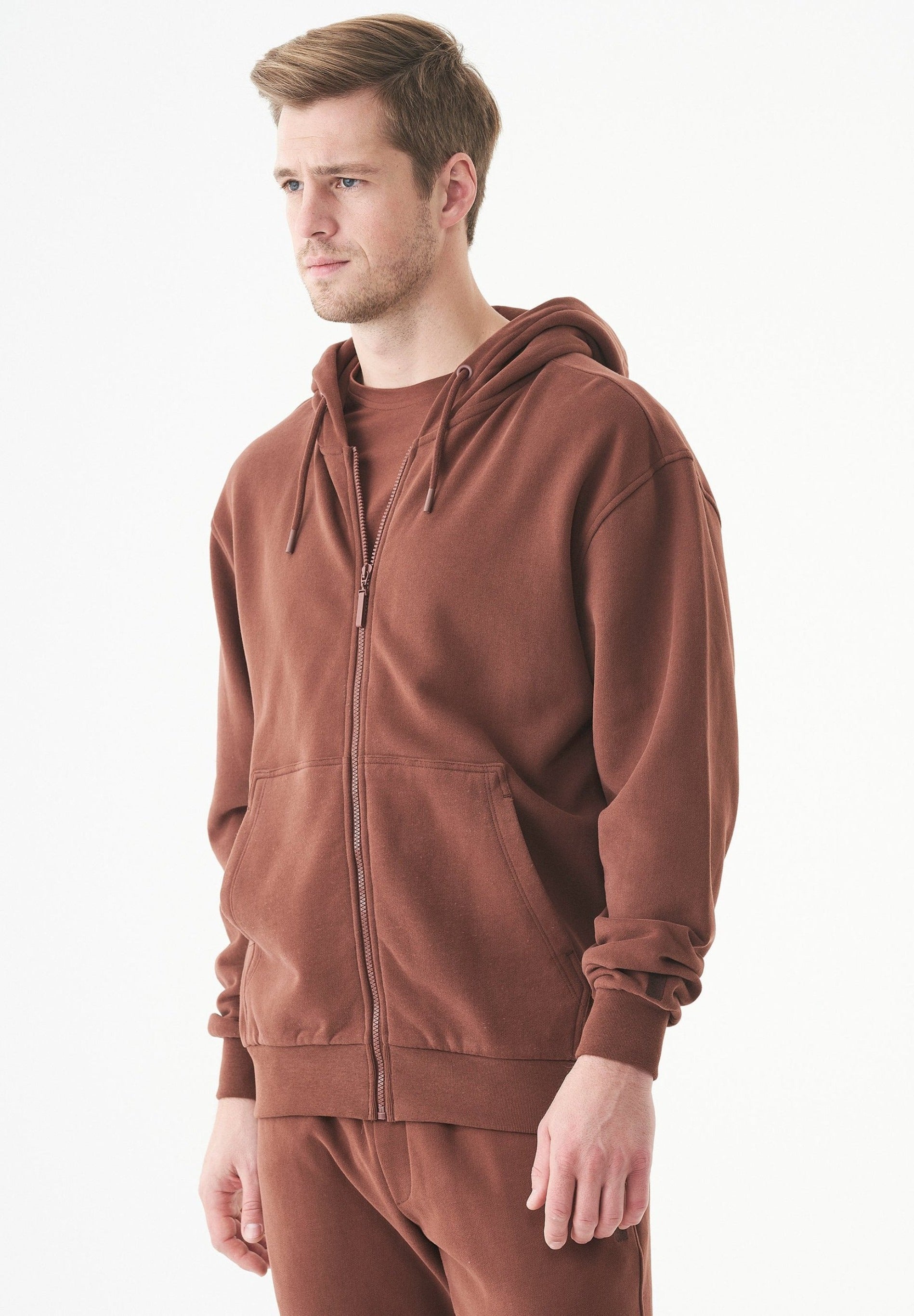 JUNDA Unisex Soft Touch Sweatjacke aus Bio-Baumwolle