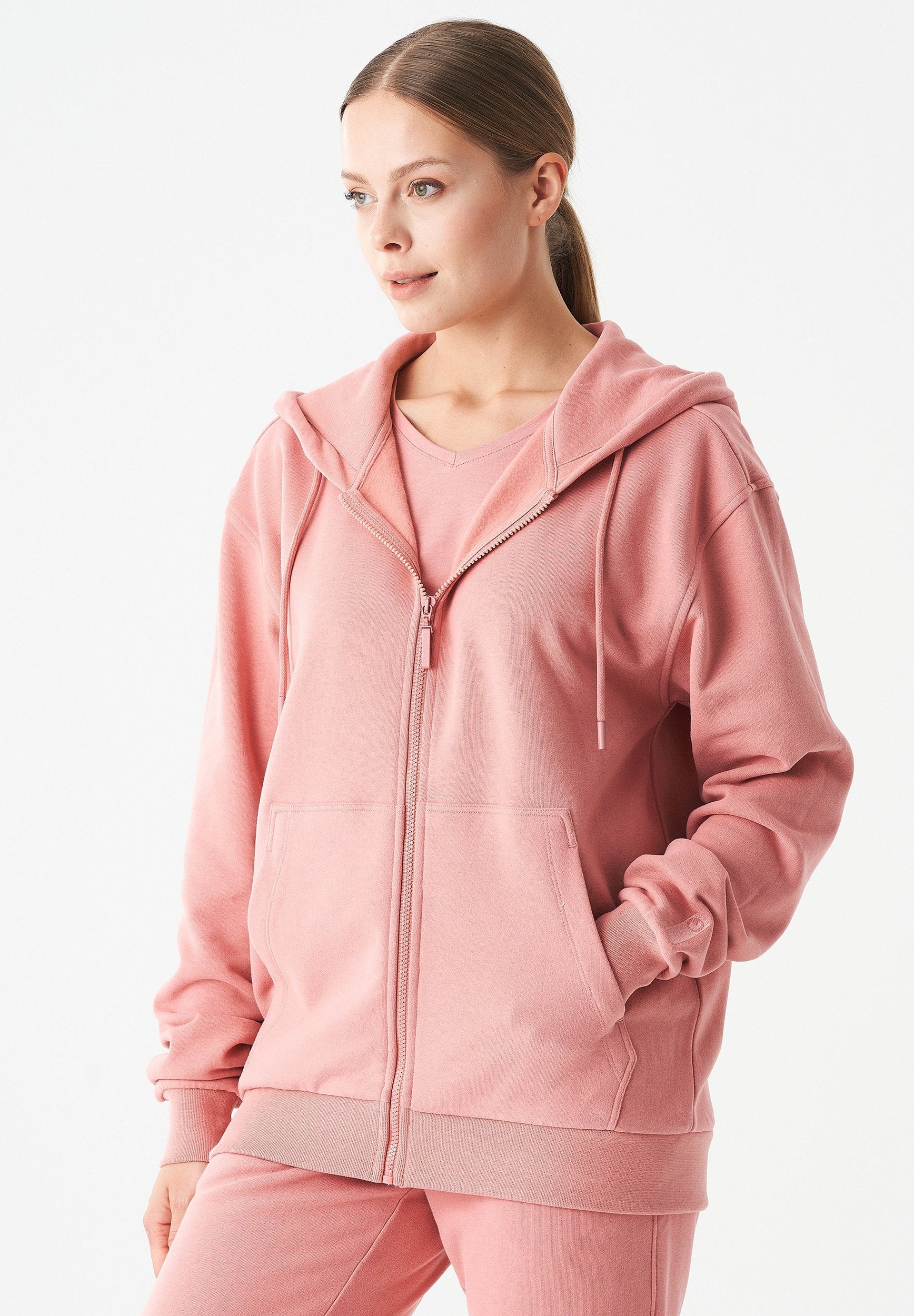 JUNDA- Unisex Soft Touch Sweatjacke aus Bio-Baumwolle