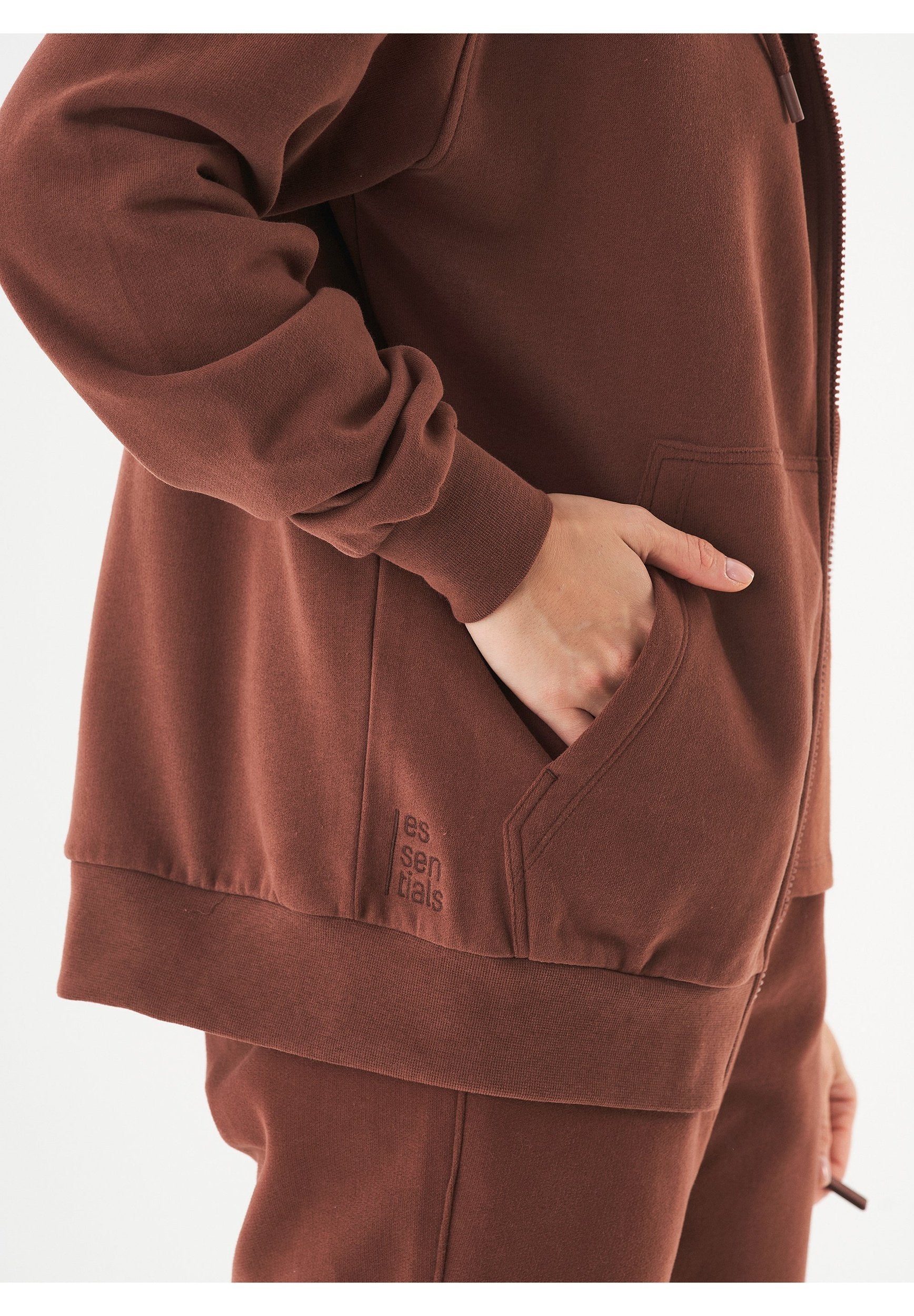 JUNDA- Unisex Soft Touch Sweatjacke aus Bio-Baumwolle