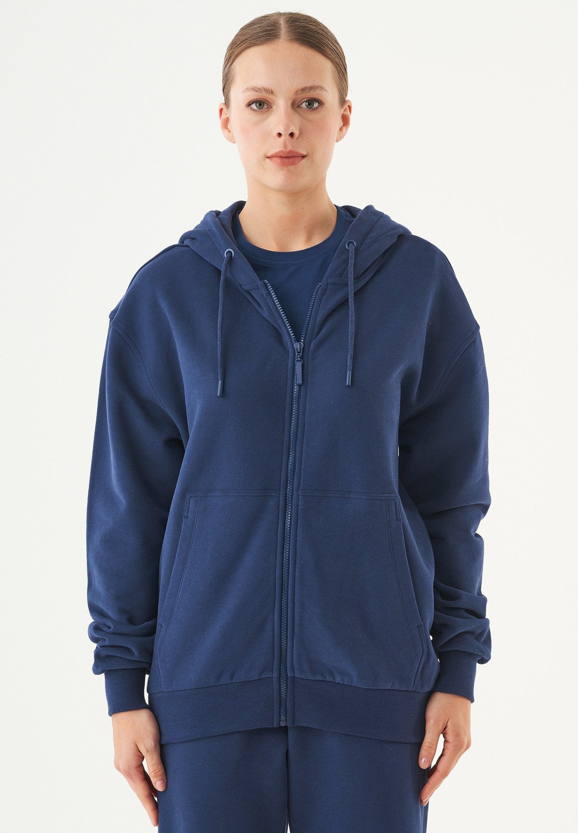 JUNDA Unisex Soft Touch Sweatjacke aus Bio-Baumwolle