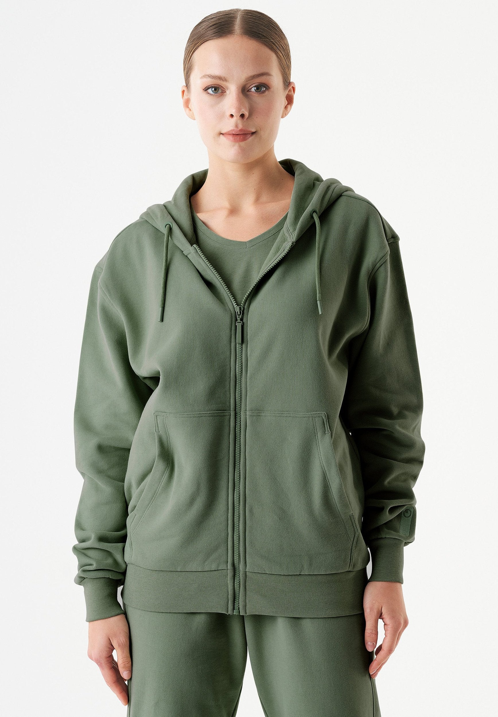 JUNDA Unisex Soft Touch Sweatjacke aus Bio-Baumwolle