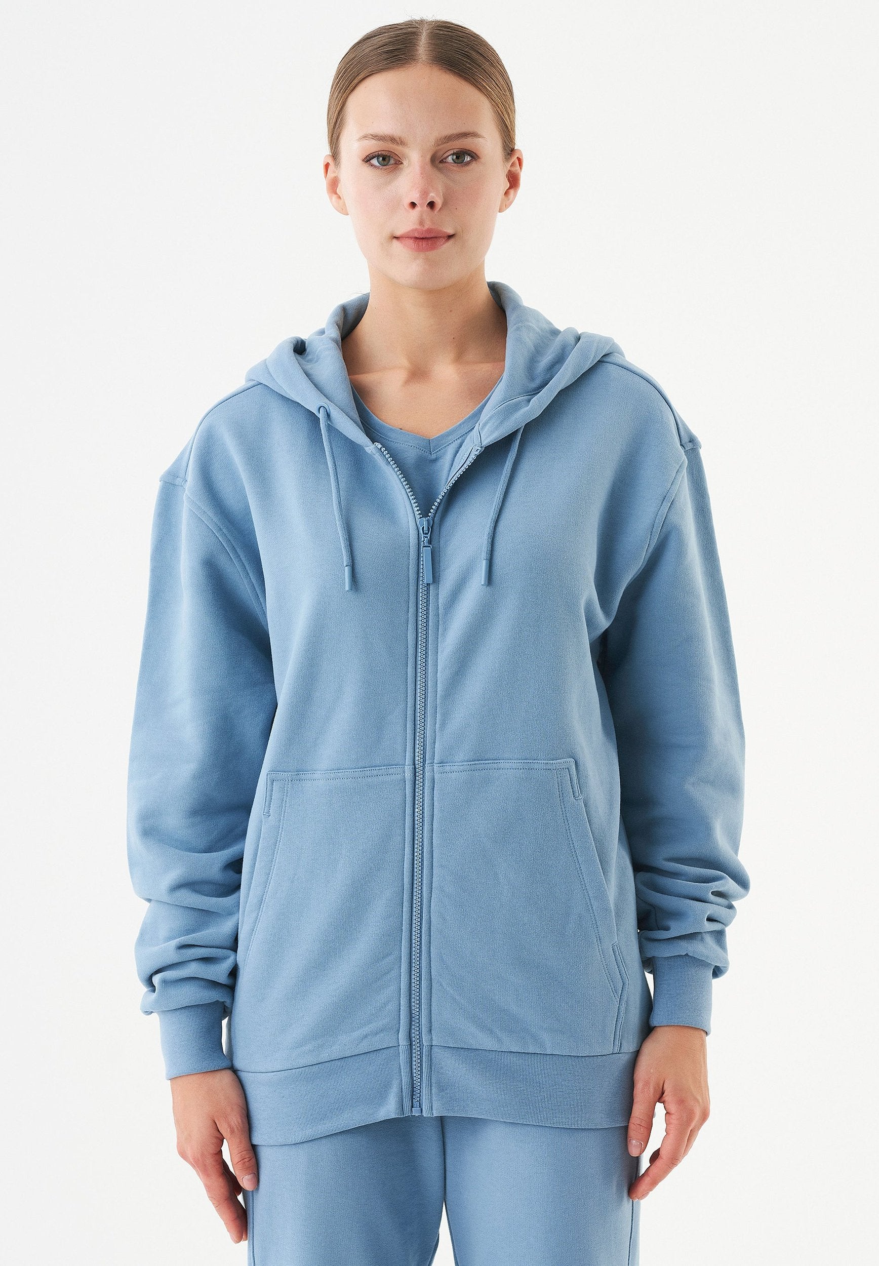 JUNDA- Unisex Soft Touch Sweatjacke aus Bio-Baumwolle