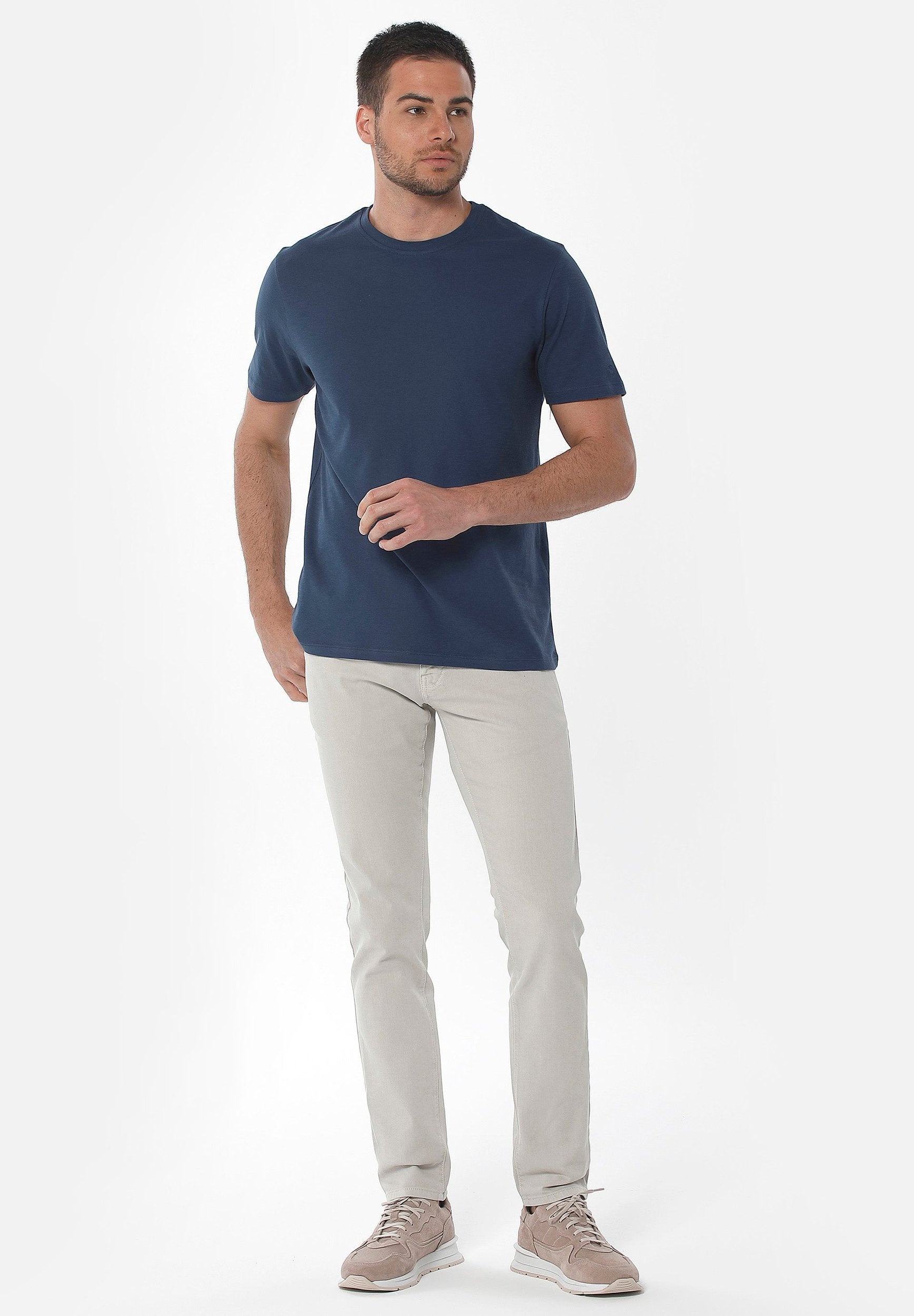 Basic T-Shirt aus Bio-Baumwolle