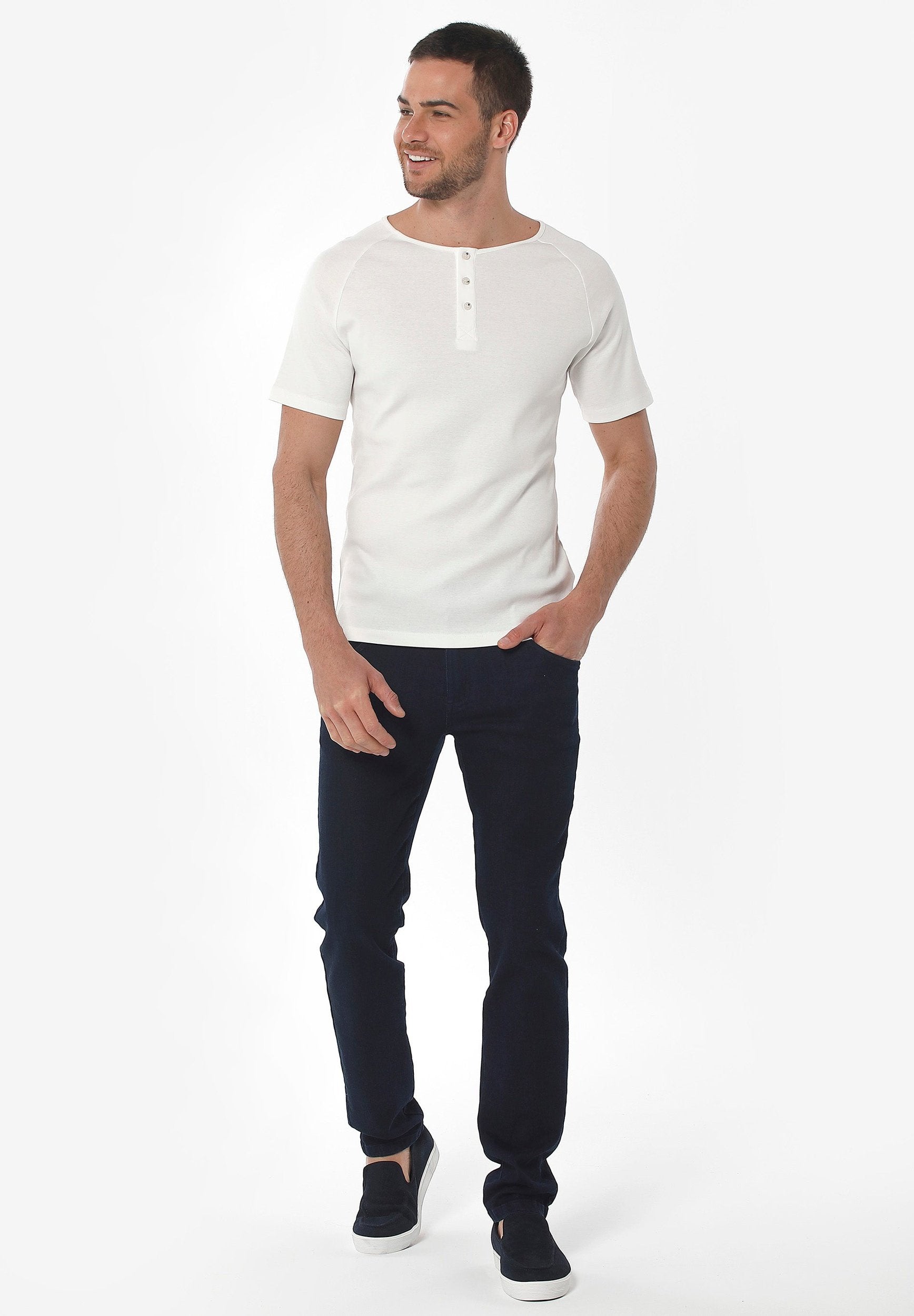 Henley-Shirt aus Bio-Baumwolle mit Raglanärmeln